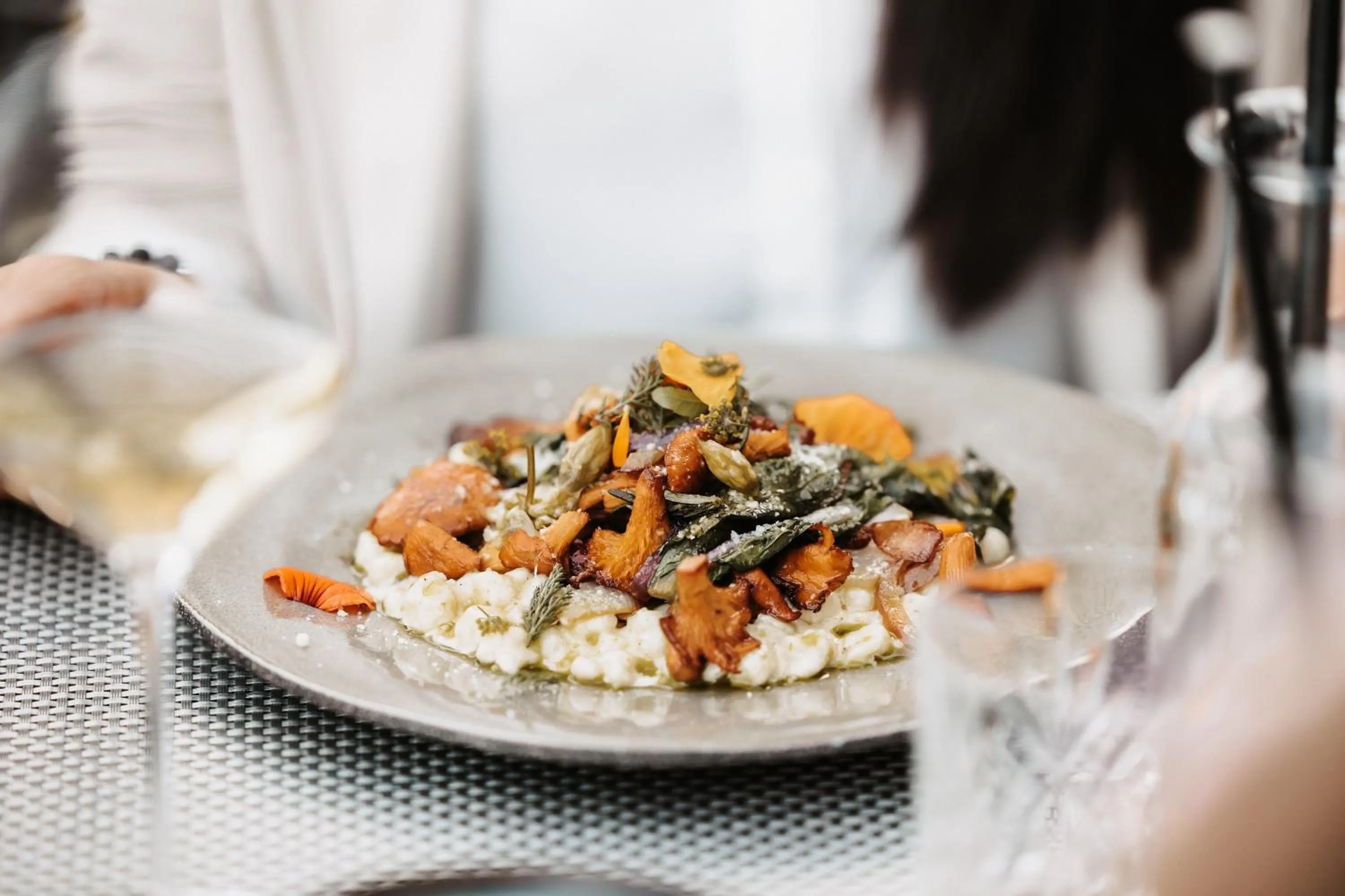 Restaurant/places to eat in Hofgut Apartment & Lifestyle Resort Wagrain