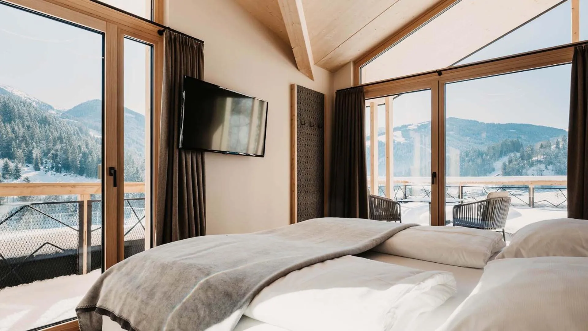 Bed in Hofgut Apartment & Lifestyle Resort Wagrain