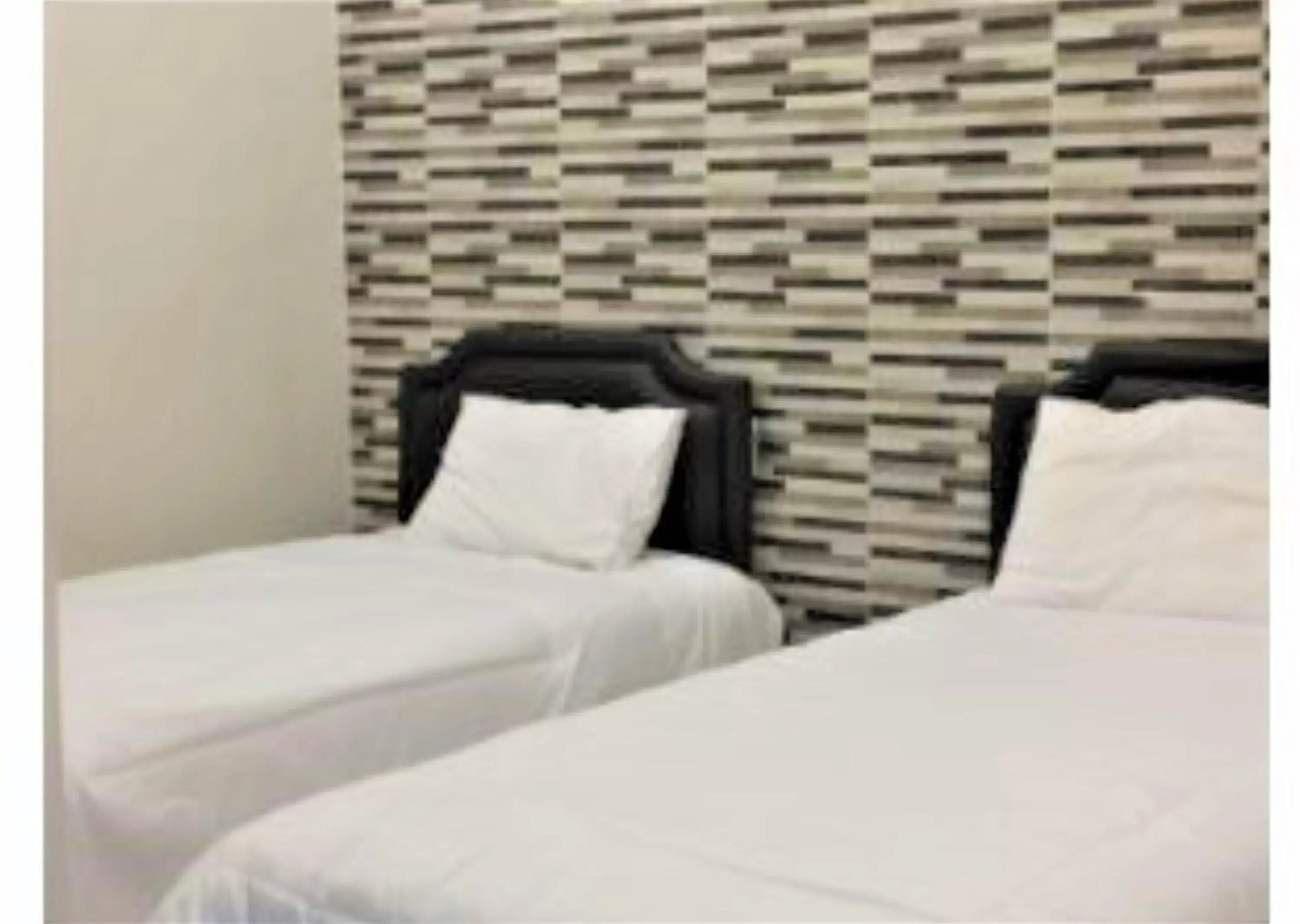 Family Room in Siwalankerto F7 Family Room in Siwalankerto F7