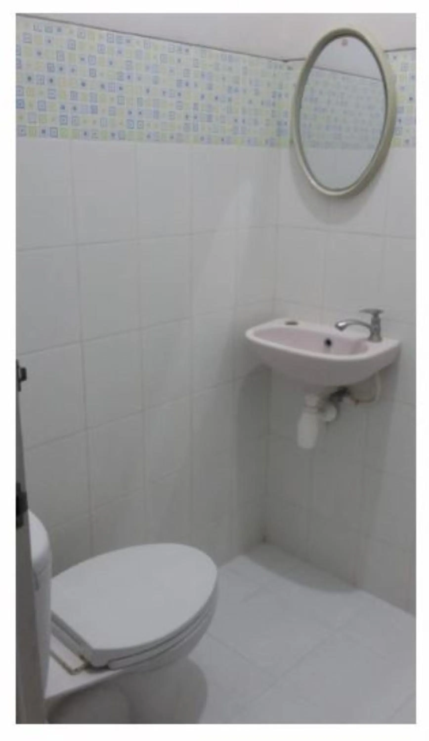 Bathroom in Siwalankerto F7