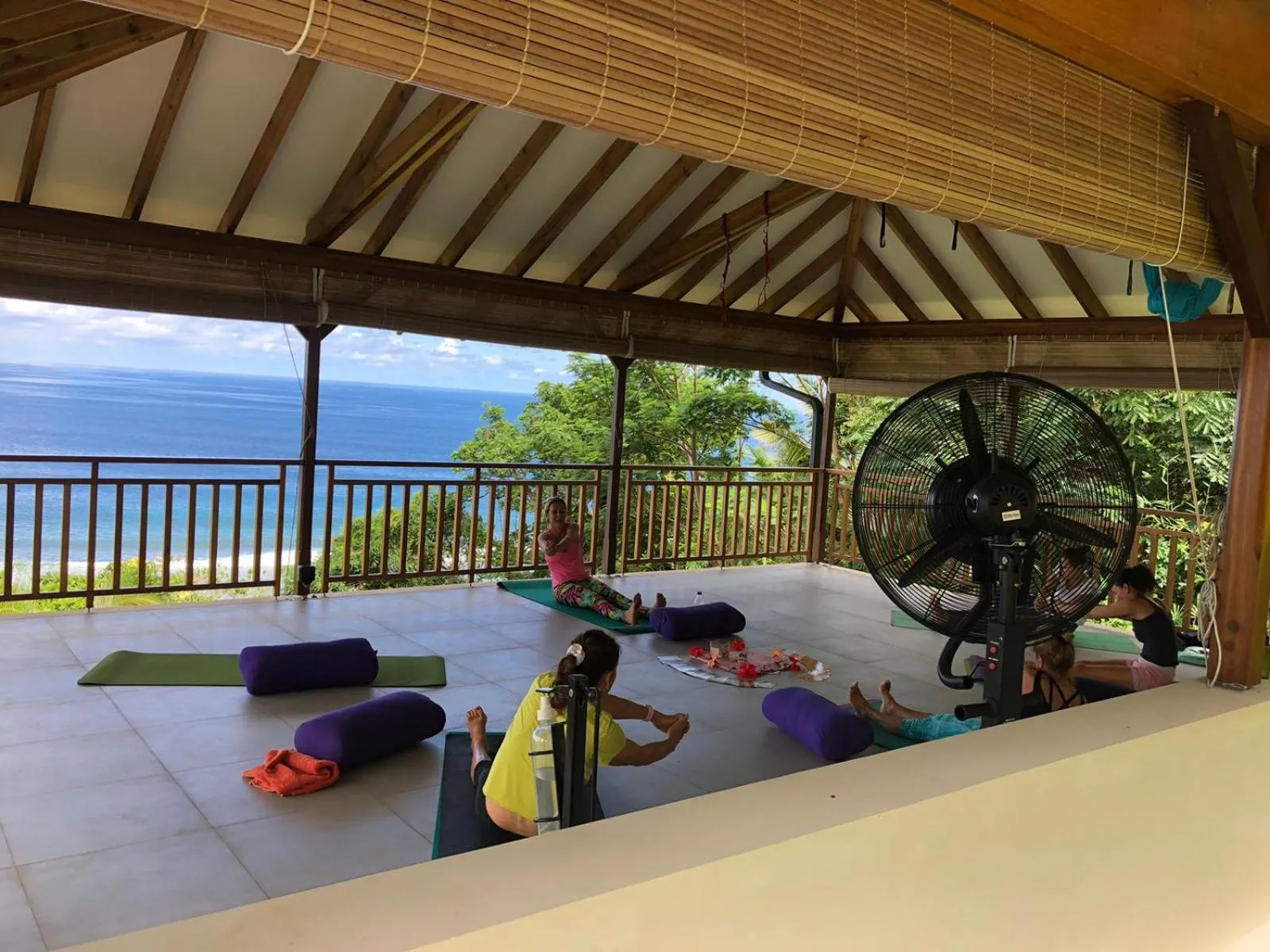 Spa and wellness centre/facilities in Paradise Chalets Yoga & Wellness