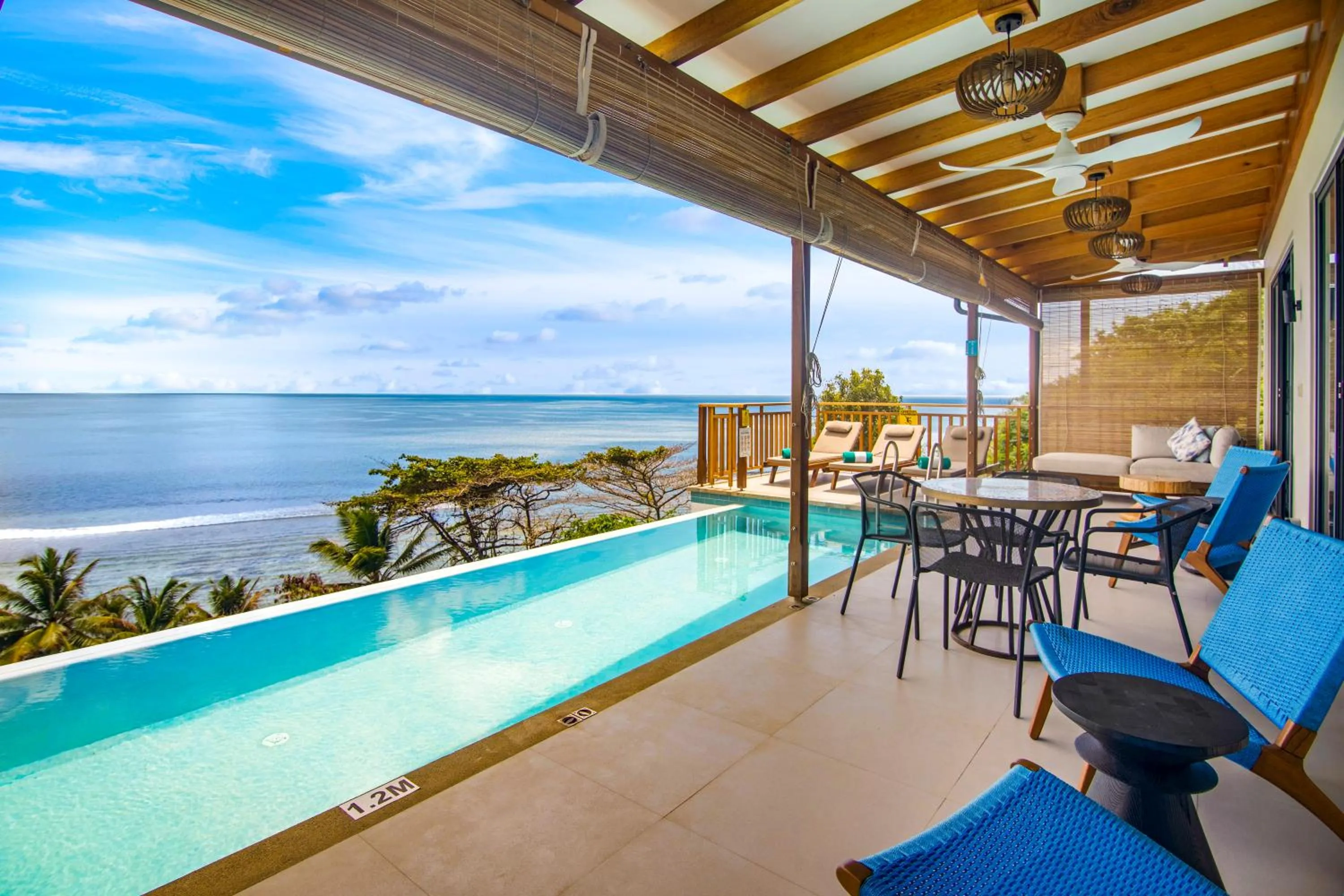 Patio in Paradise Chalets Yoga & Wellness