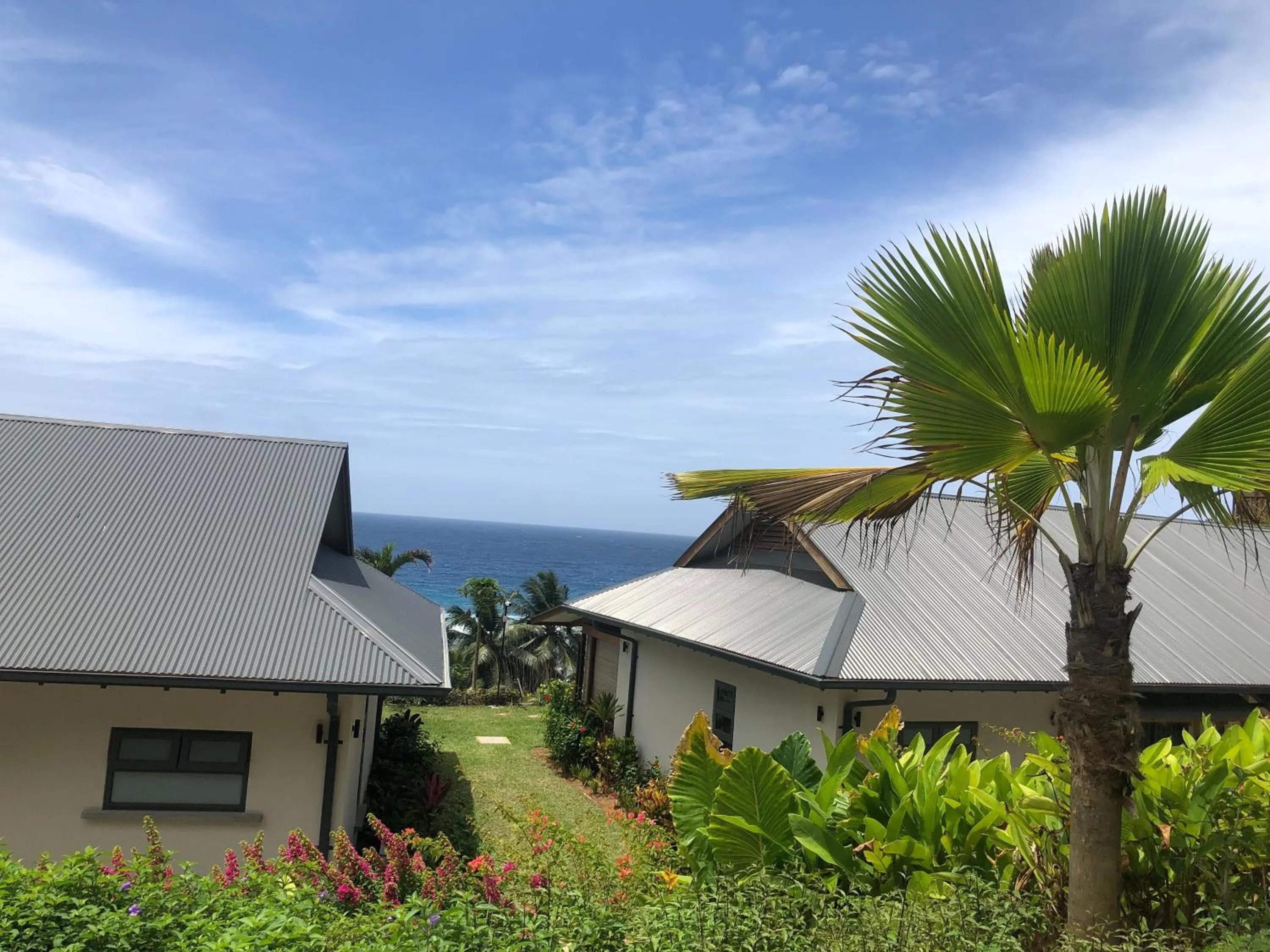 Sea view in Paradise Chalets Yoga & Wellness