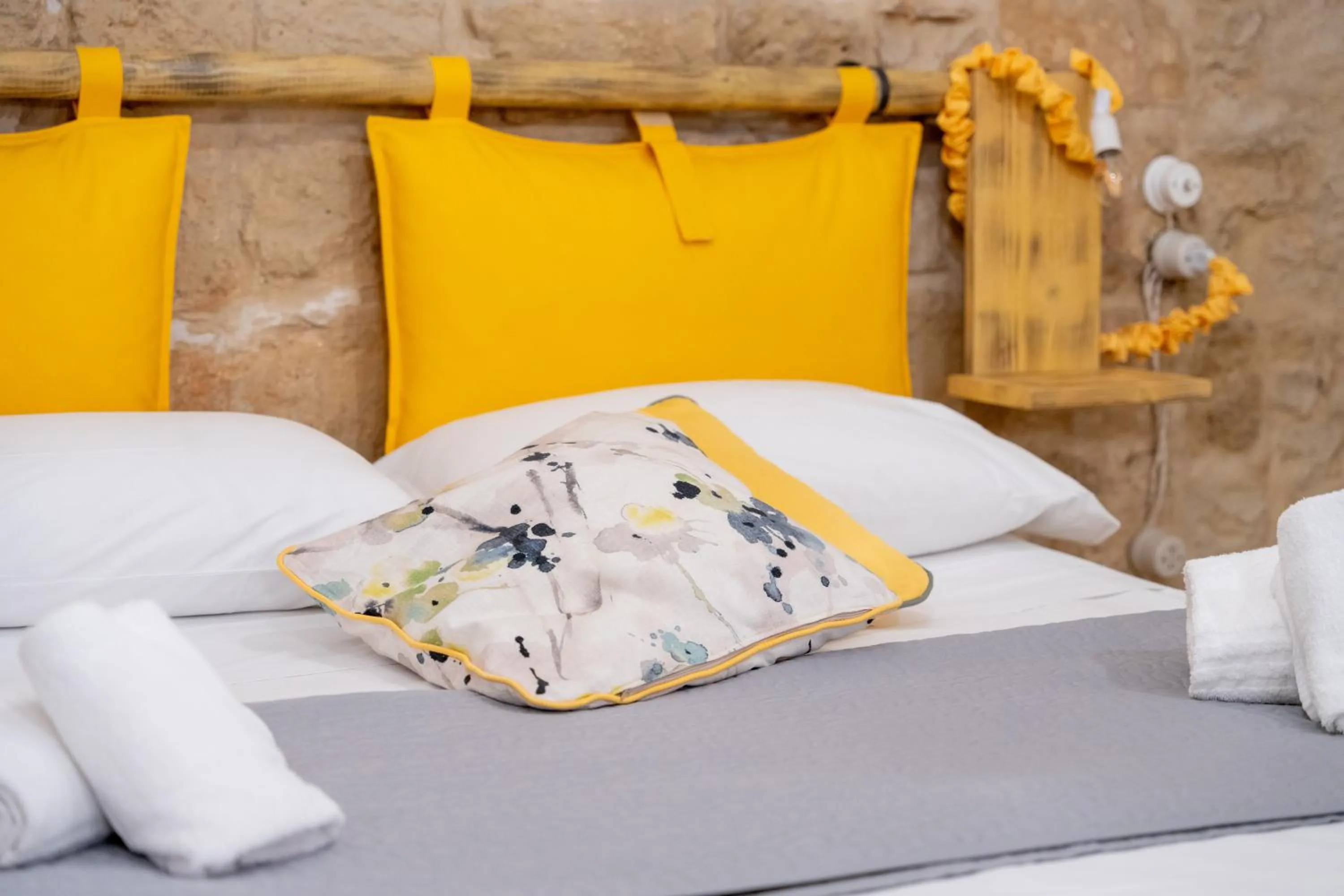 Bed in PALAZZO NICOLAUS del BORGO ANTICO