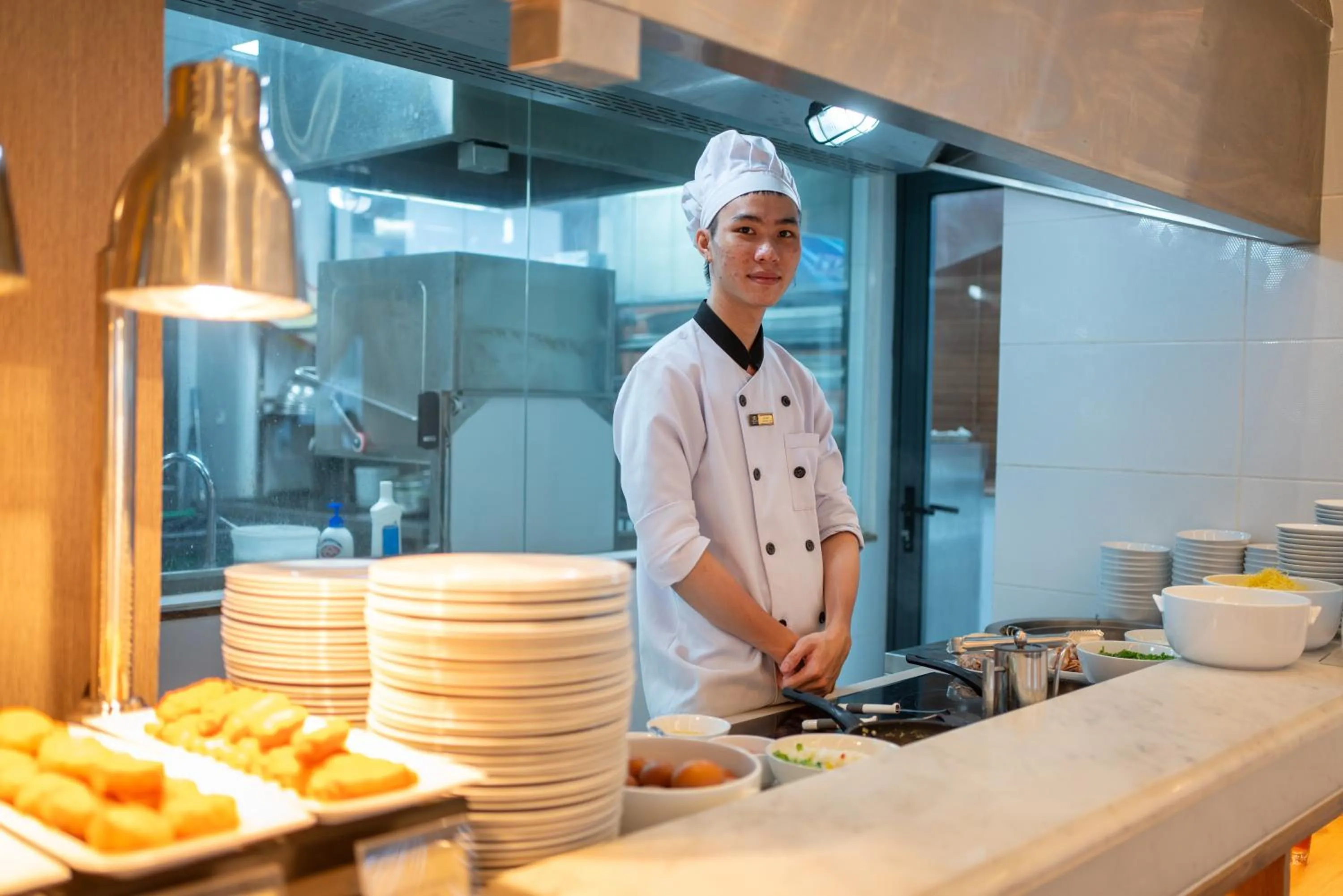 Kitchen or kitchenette in Northern Charm Hotel