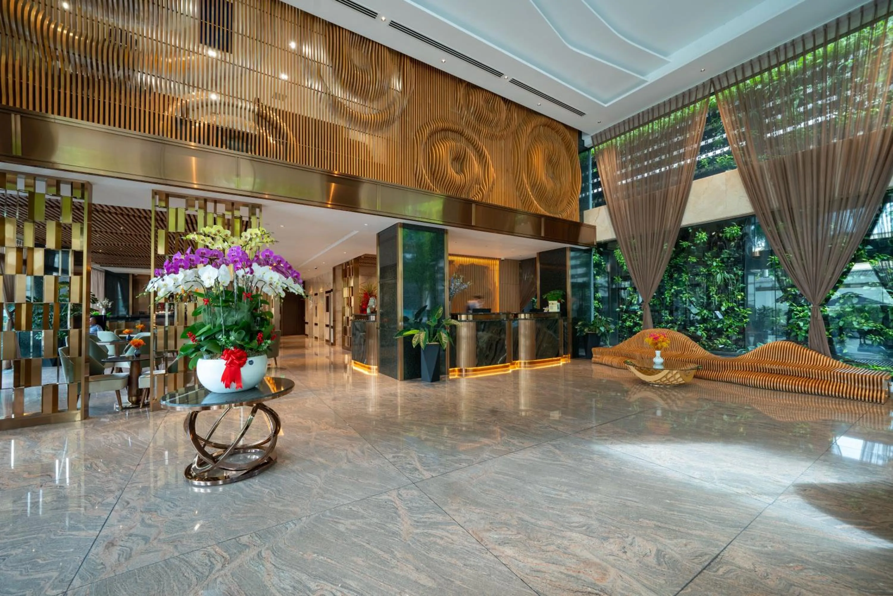 Lobby or reception in Northern Charm Hotel