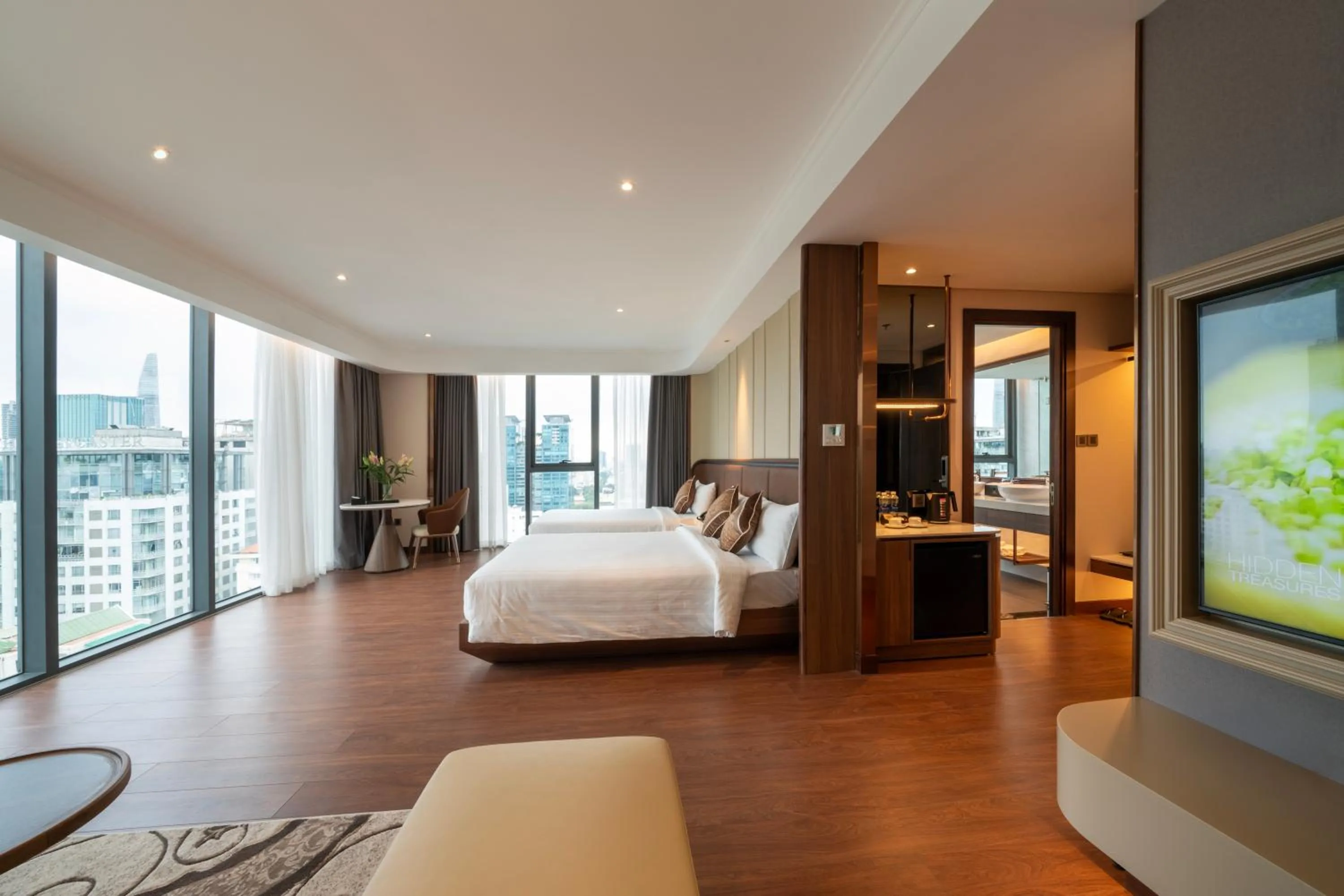 Photo of the whole room, Bed in Northern Charm Hotel