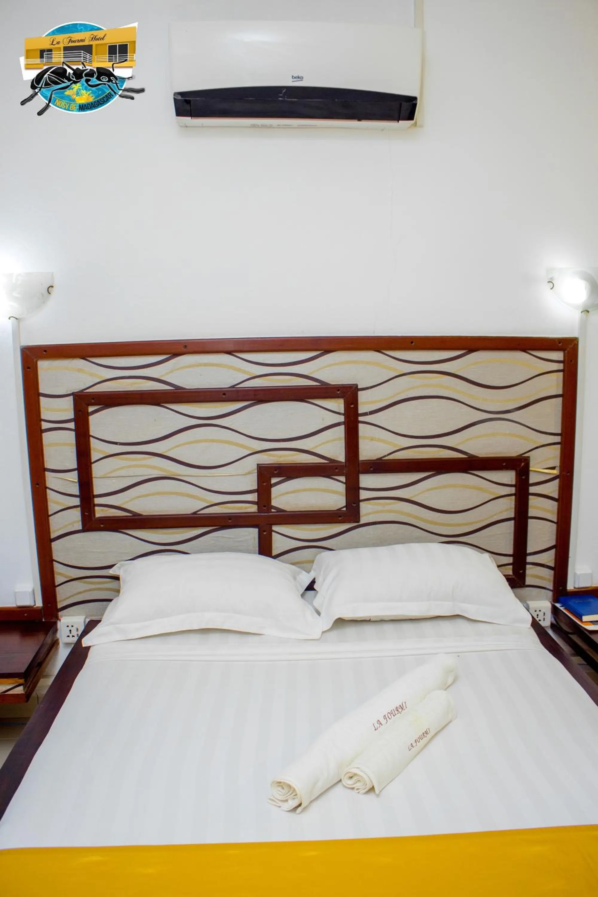 Bed in La Fourmi Hotel