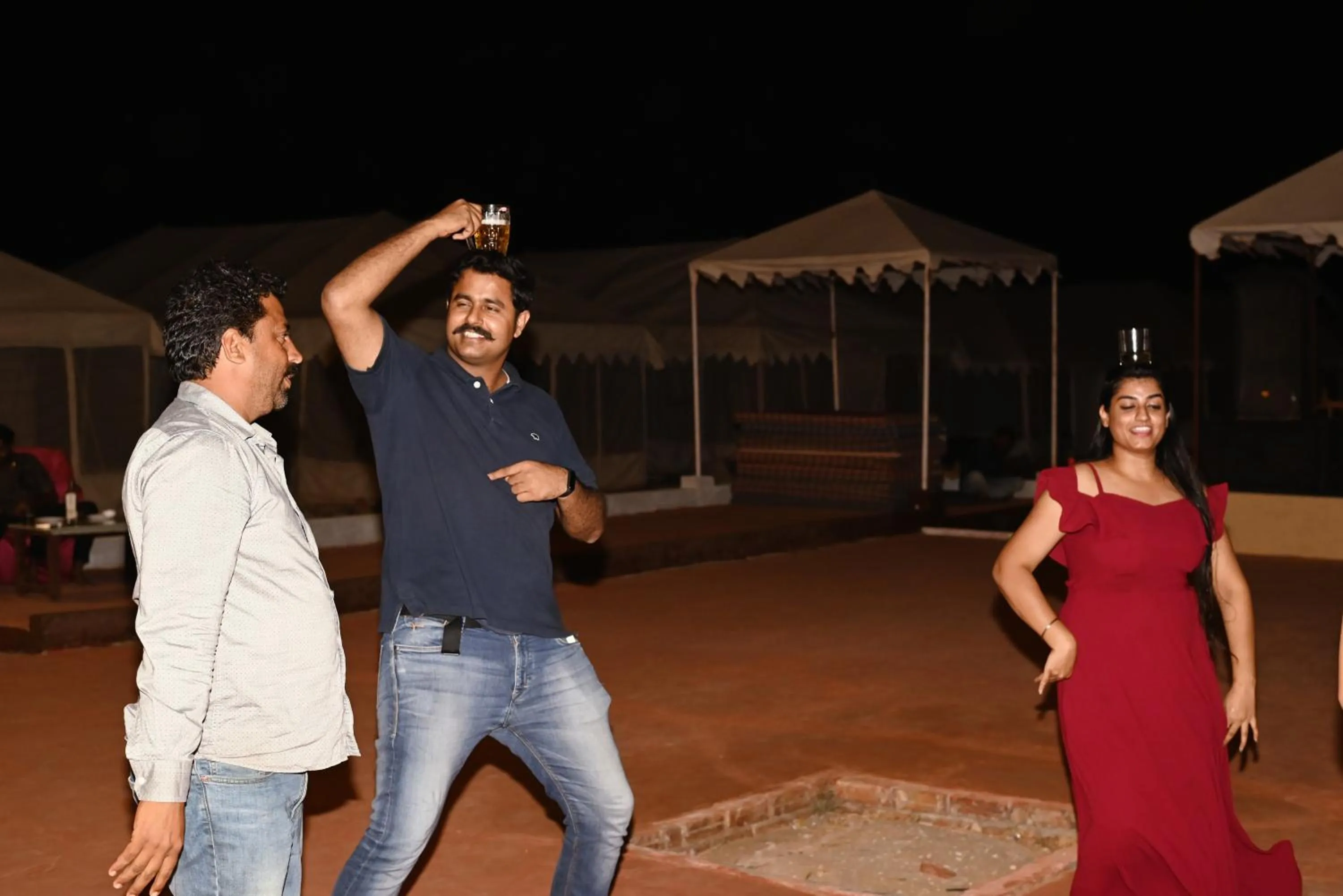 The Captain Desert Camp