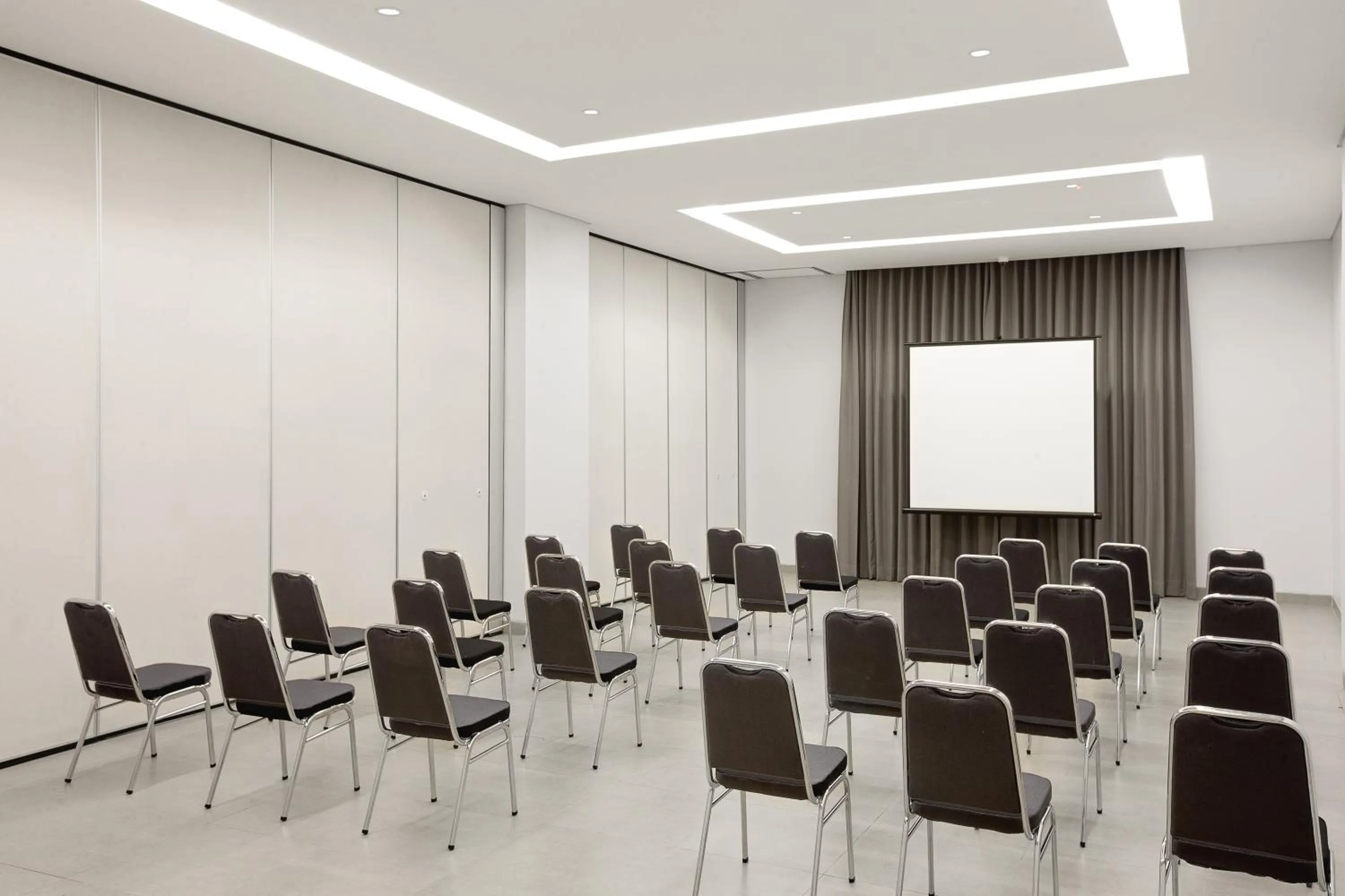 Business facilities in Amaris Hotel Tasikmalaya