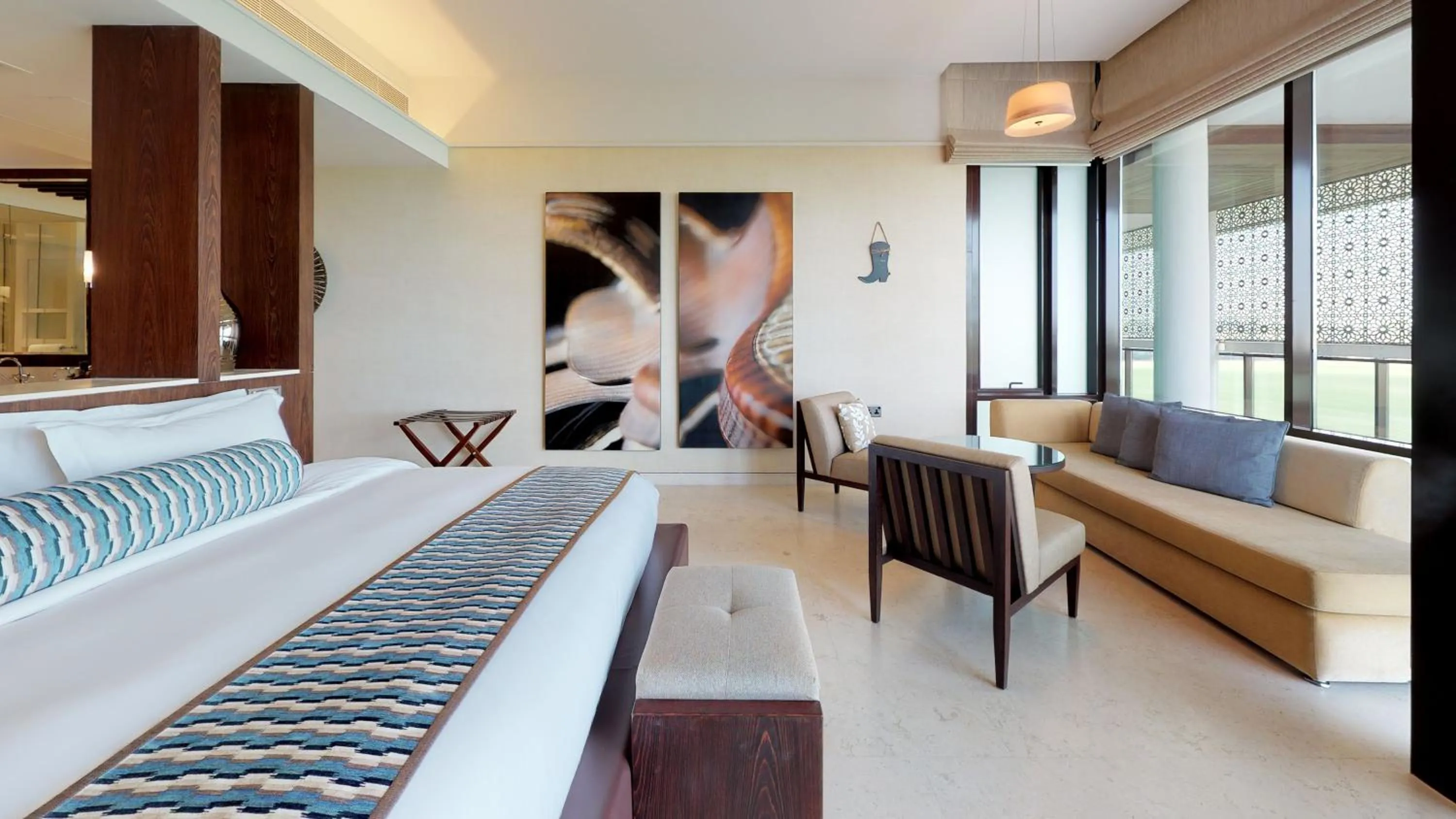 Bed in Meliá Desert Palm Member of Meliá Collection