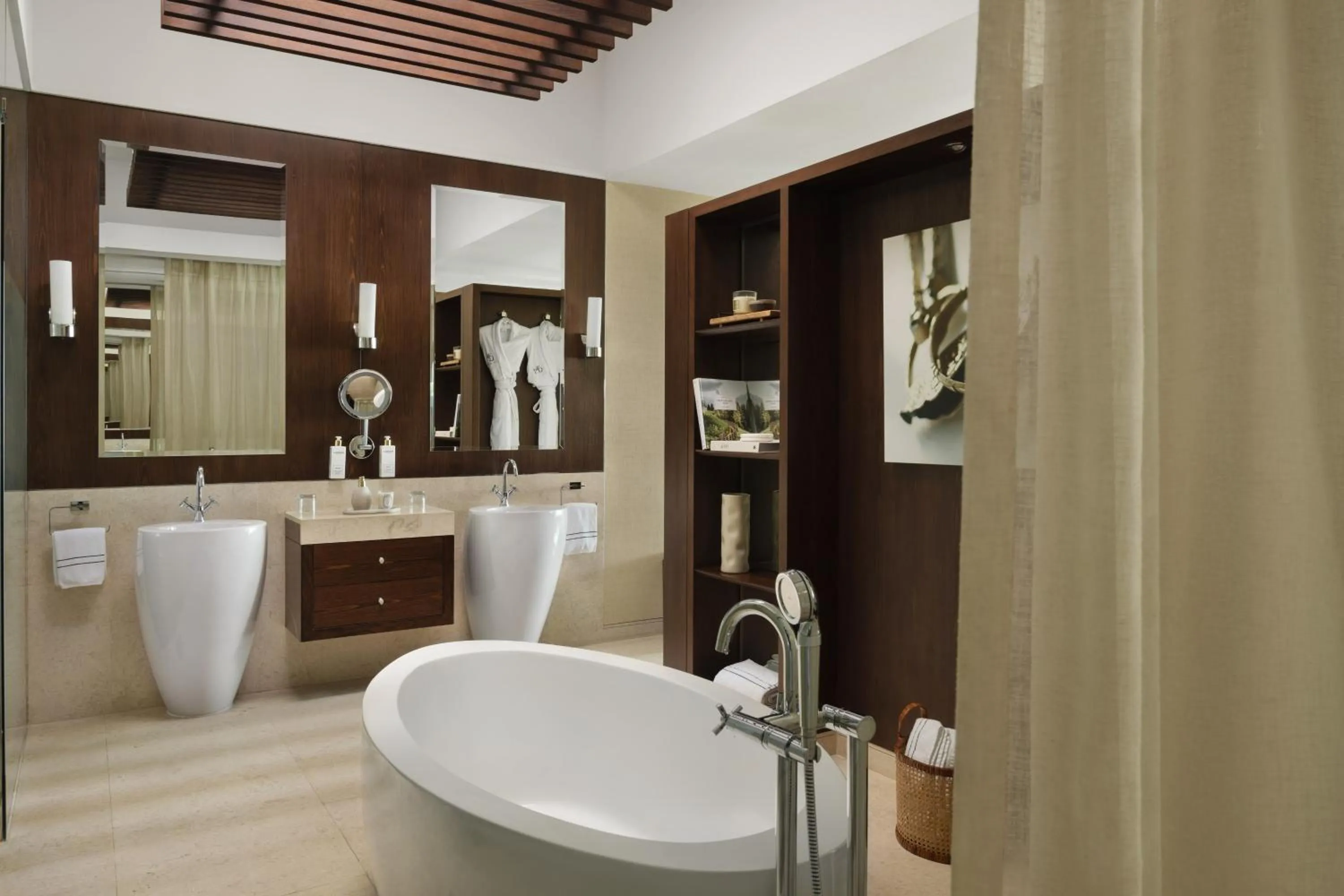 Bathroom in Meliá Desert Palm Member of Meliá Collection