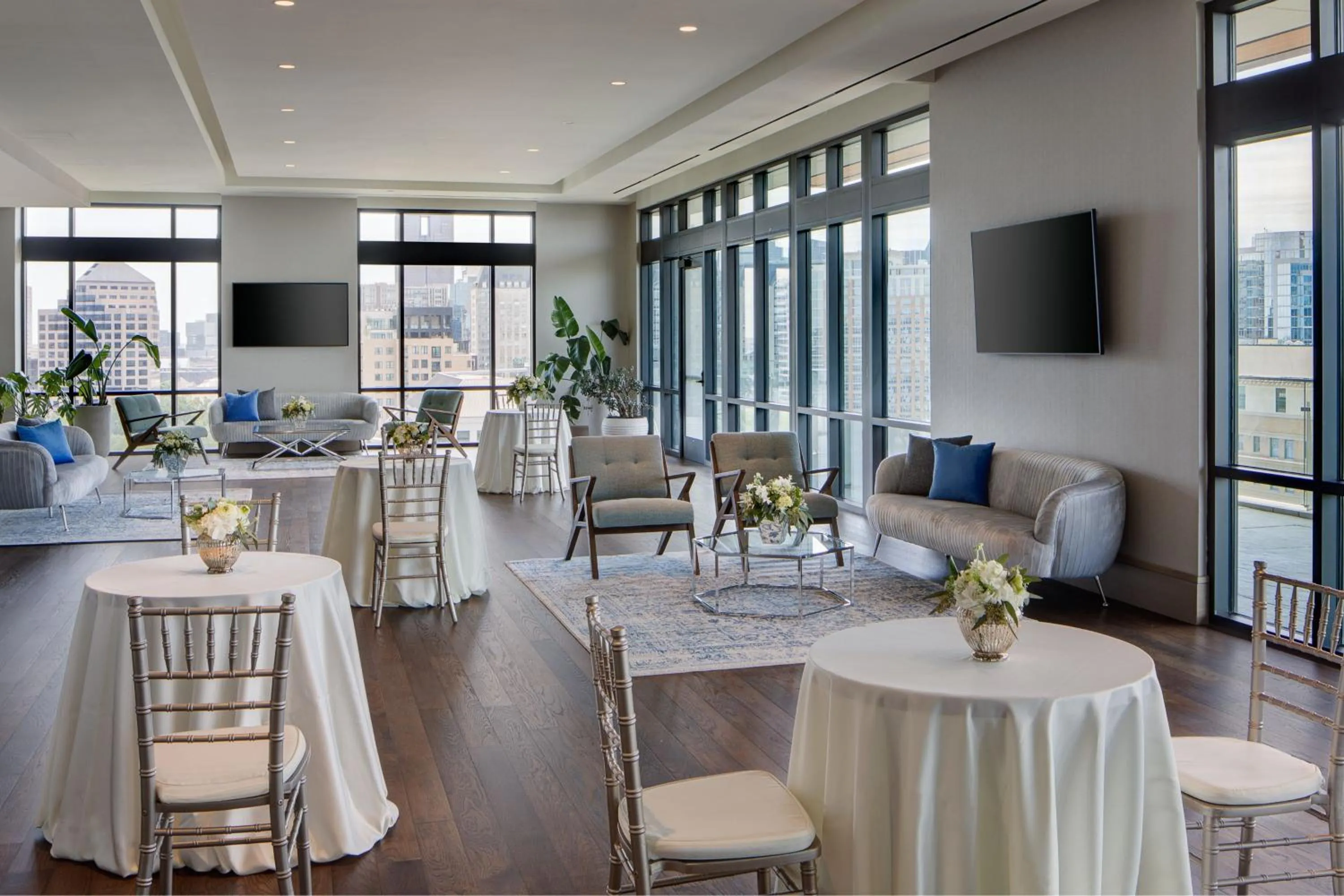 Lobby or reception in Marriott Dallas Uptown