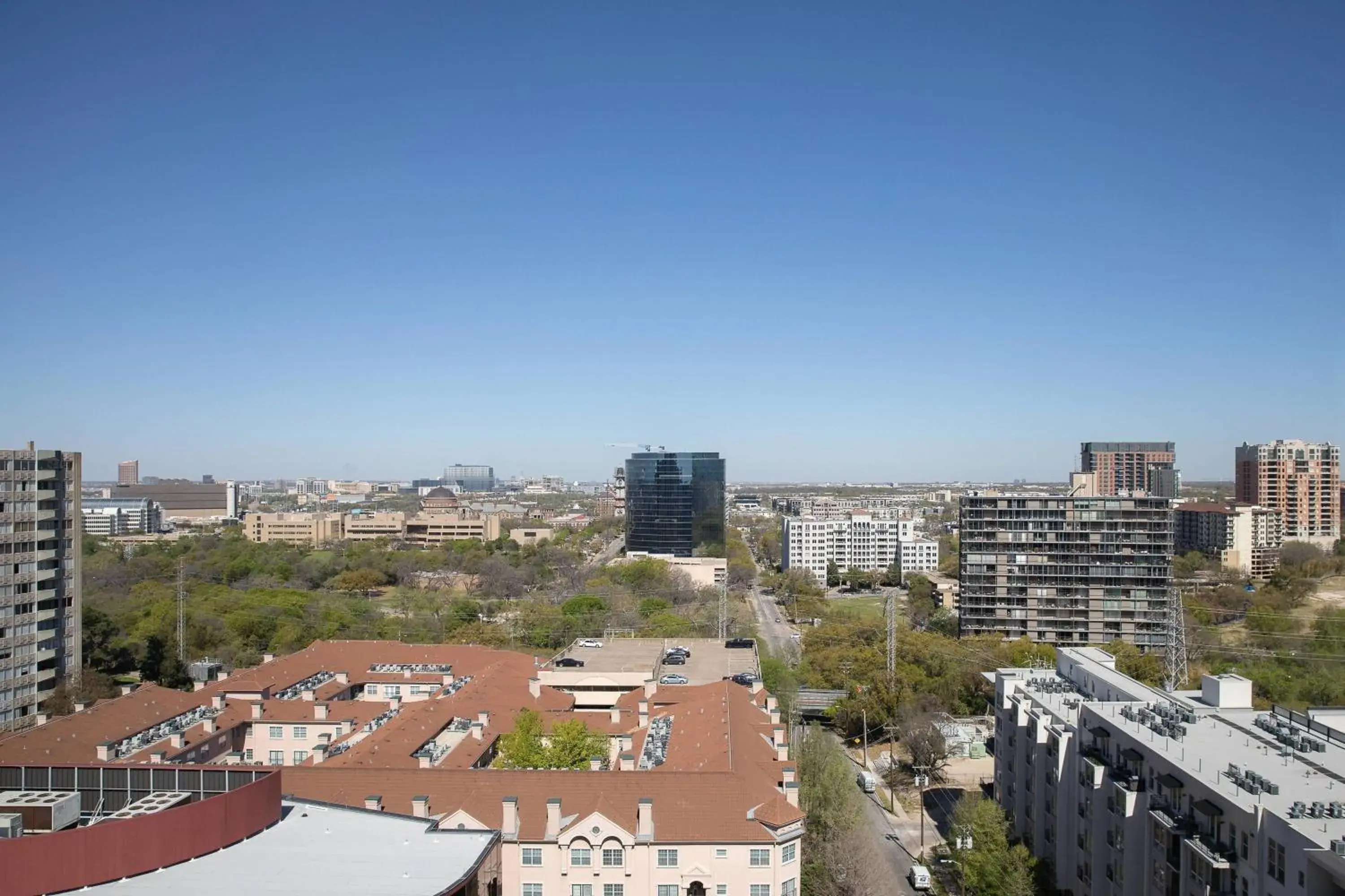 Guest room with M Club lounge access, 2 Queen, City view in Marriott Dallas Uptown Guest room with M Club lounge access, 2 Queen, City view in Marriott Dallas Uptown