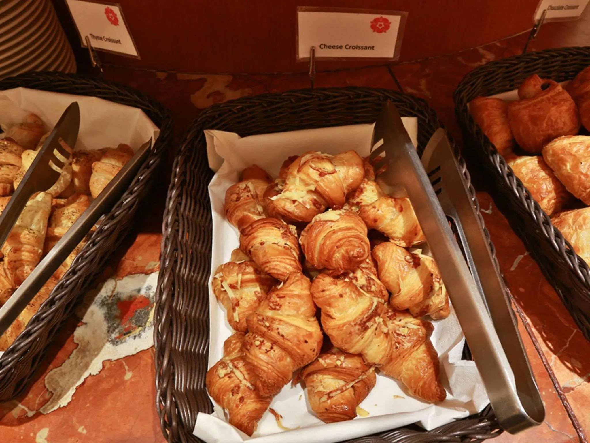 Restaurant/places to eat in Lancaster Tamar Hotel- Hadath