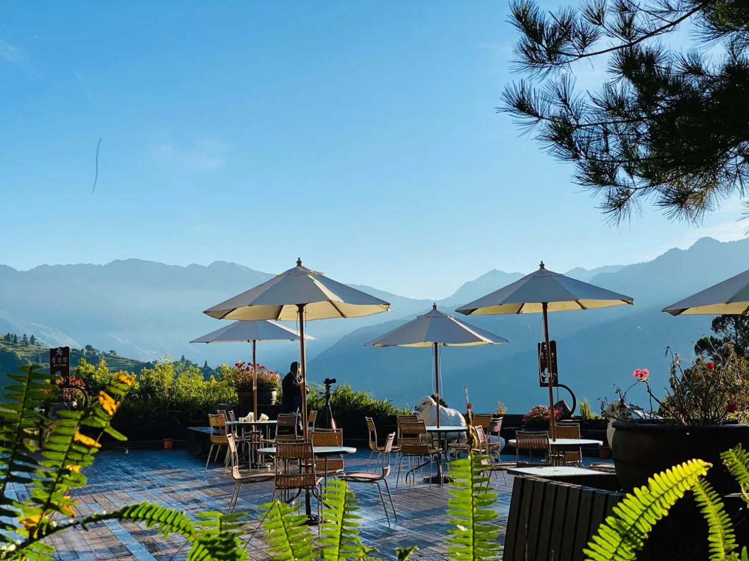 Patio in Ailiga Travel Villa