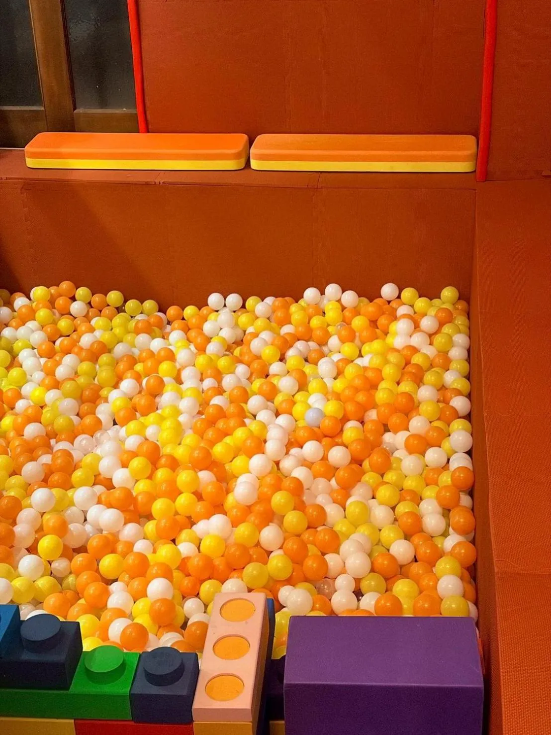 Restaurant/places to eat in Ailiga Travel Villa