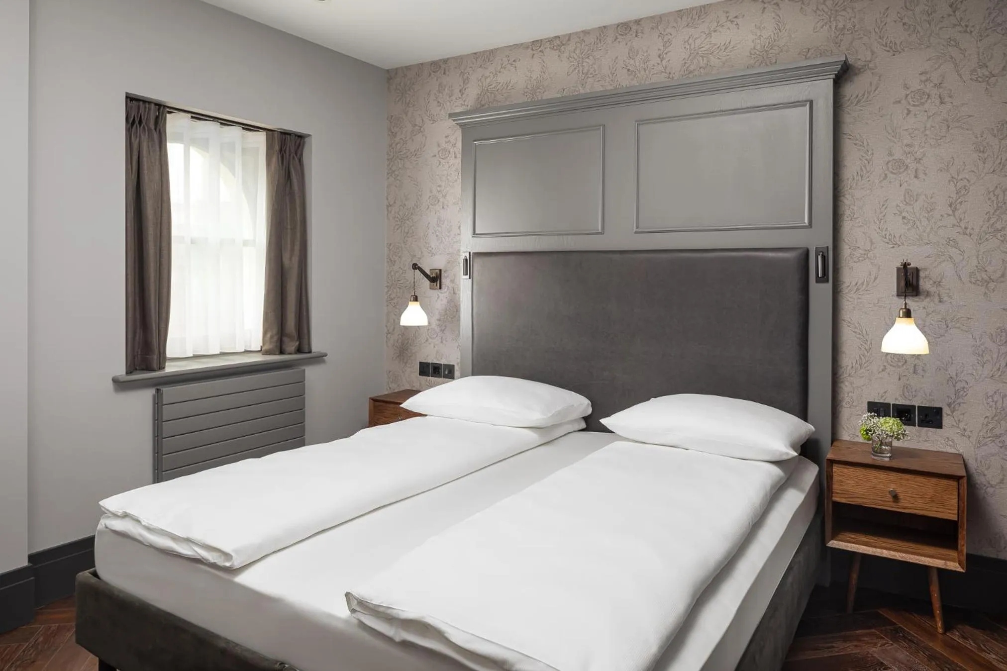 Bedroom, Bed in Hapimag Apartments London