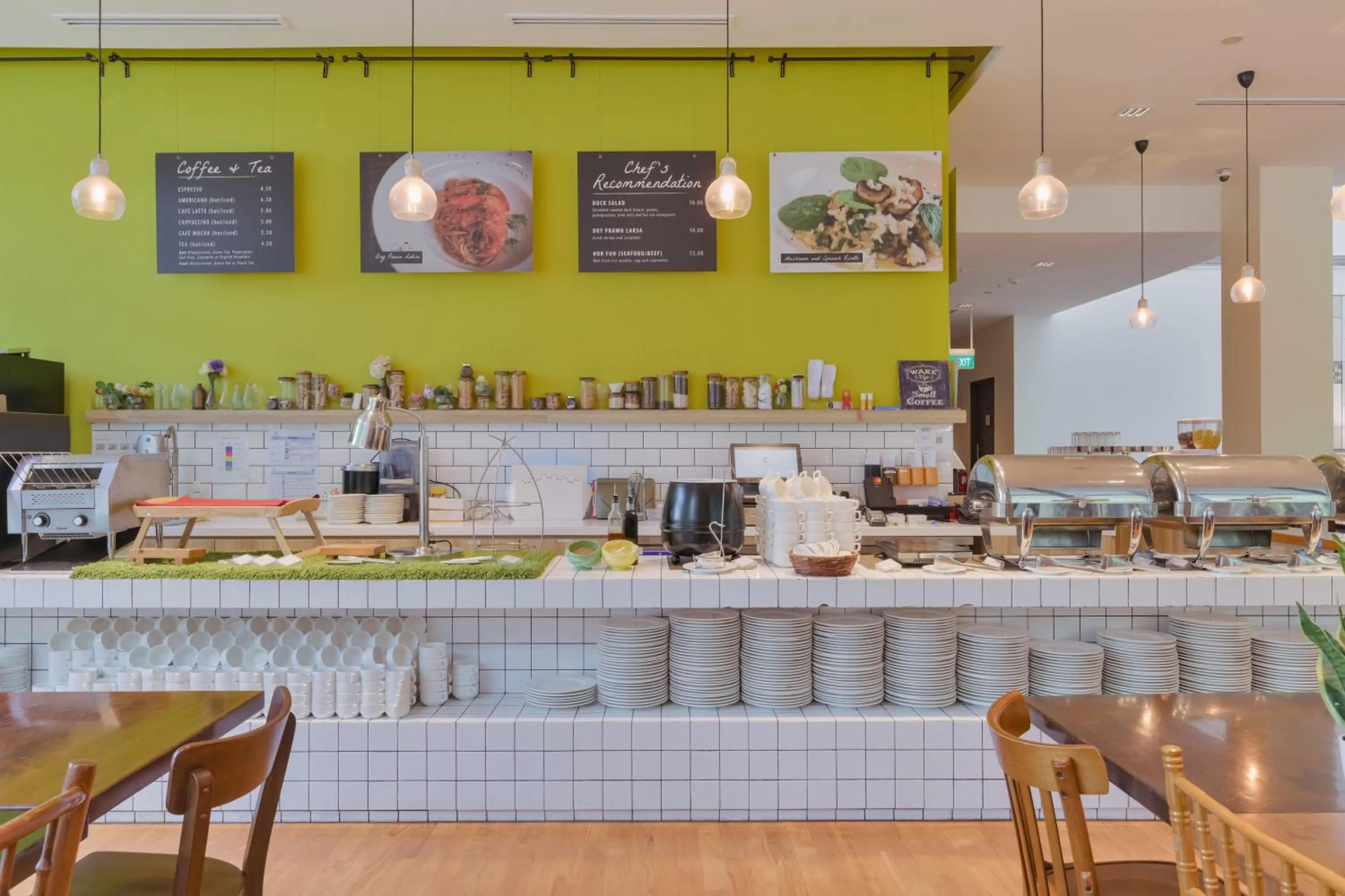 Restaurant/places to eat in Changi Cove