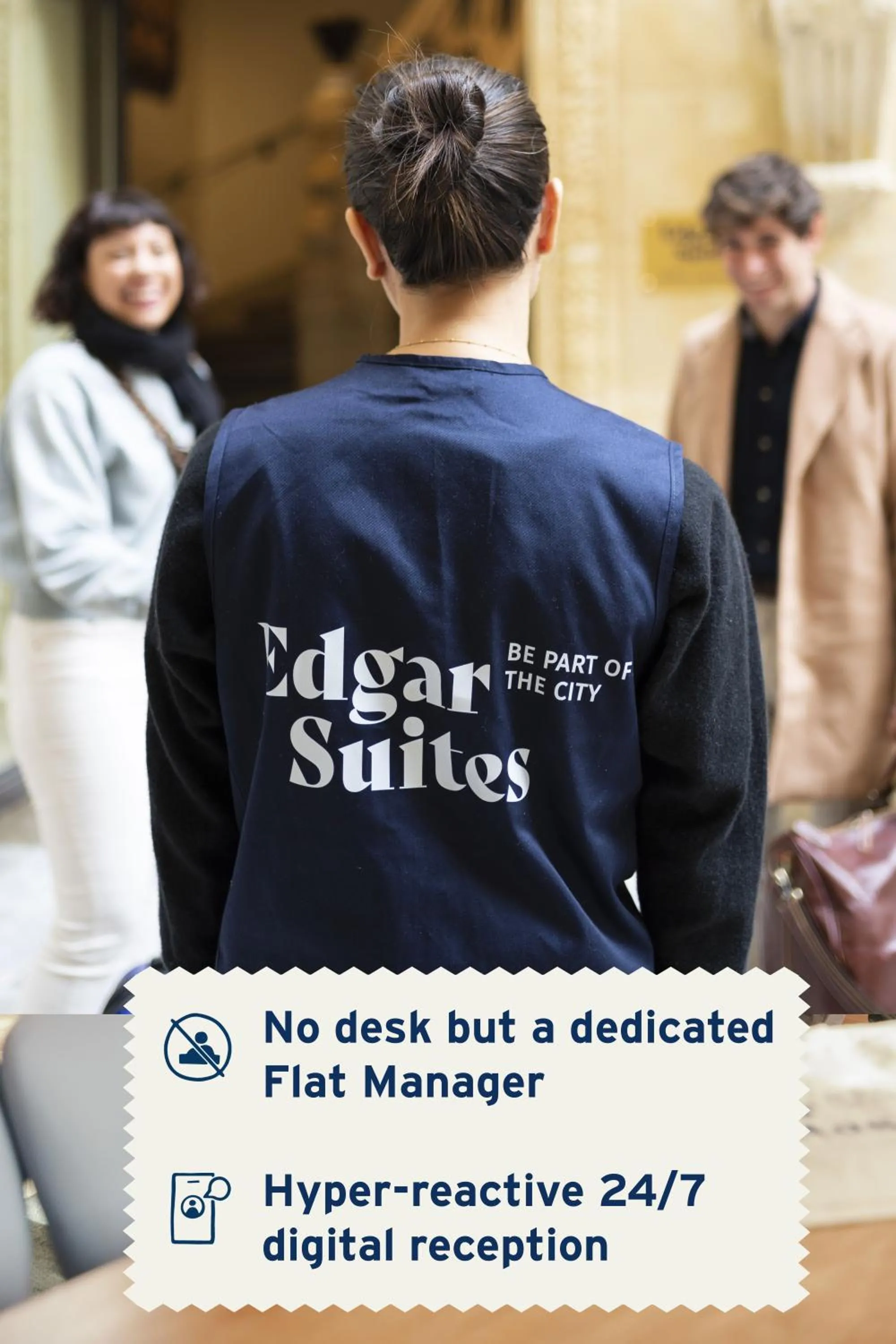 Staff in Edgar Suites Martyrs - Loft