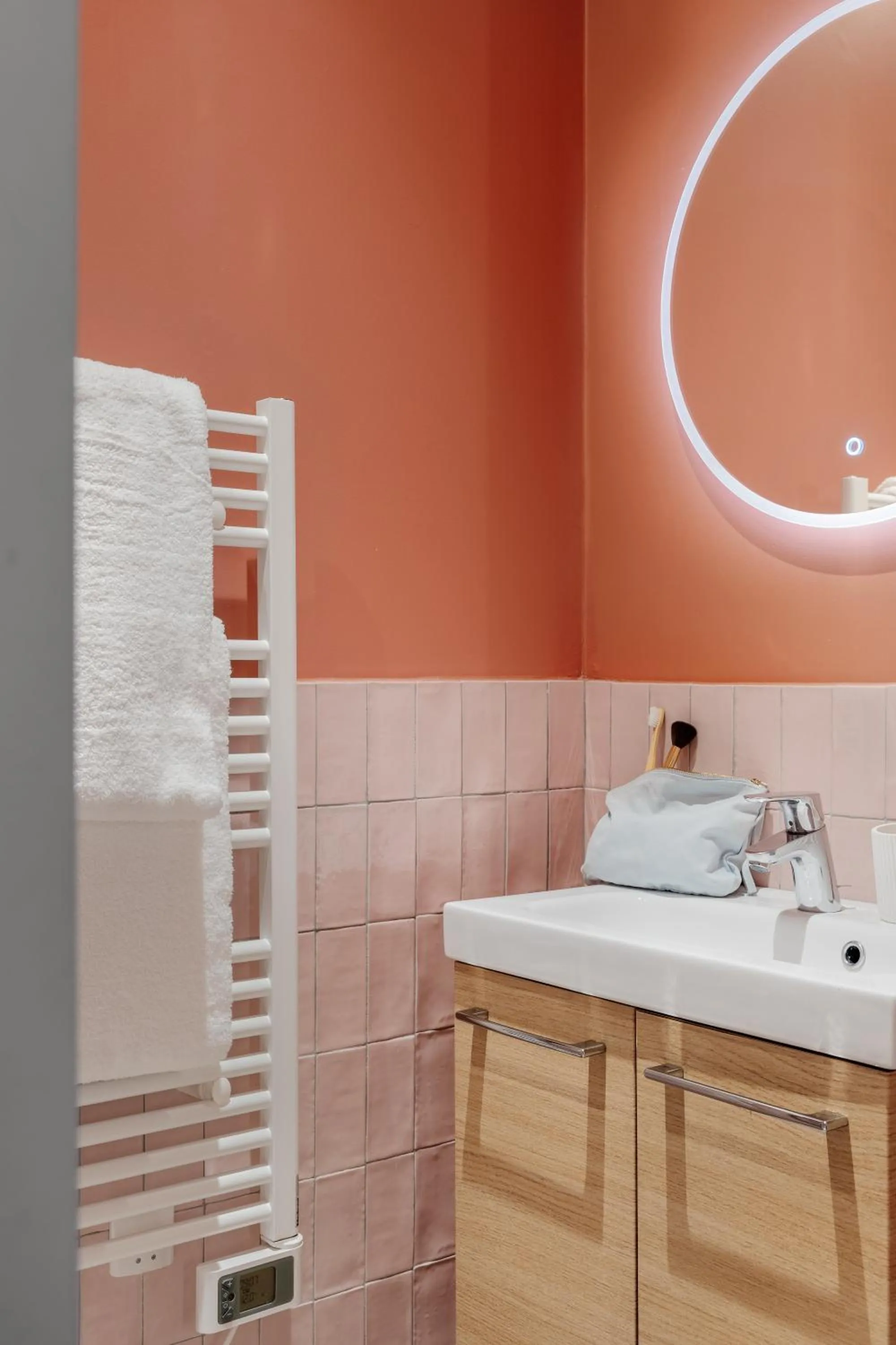 Bathroom in Edgar Suites Martyrs - Loft
