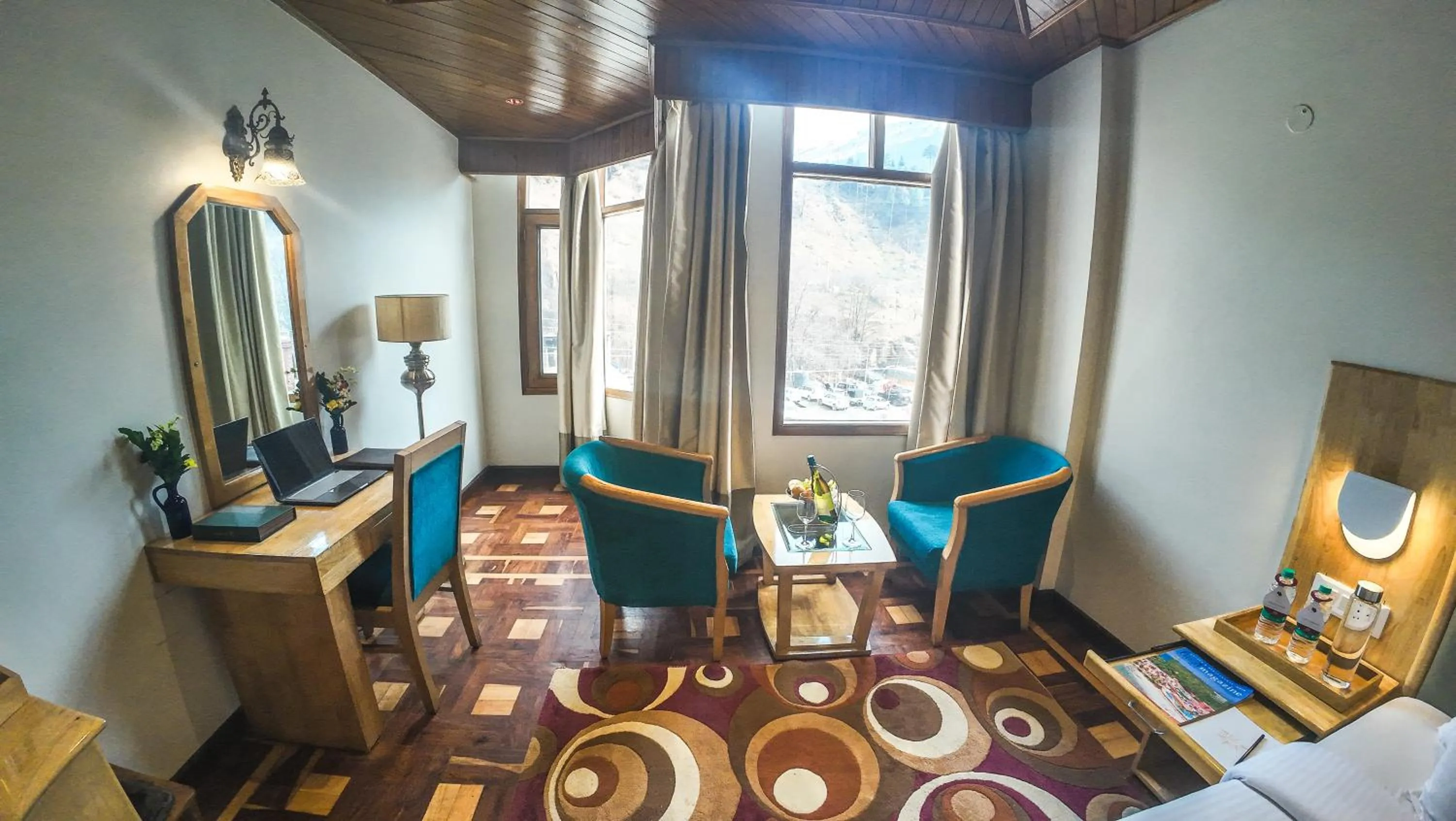 Bravia Hotel Manali Inn