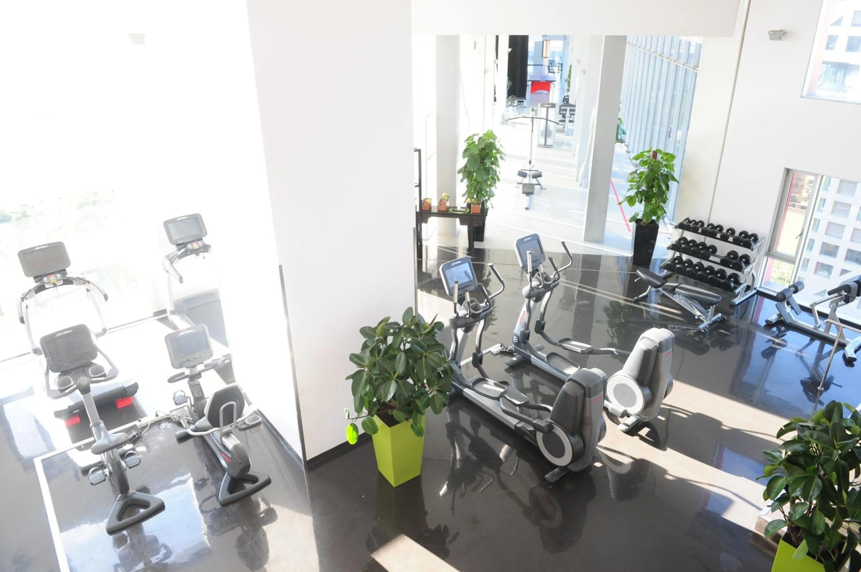 Fitness centre/facilities, Fitness Center/Facilities in Hotel MoMc