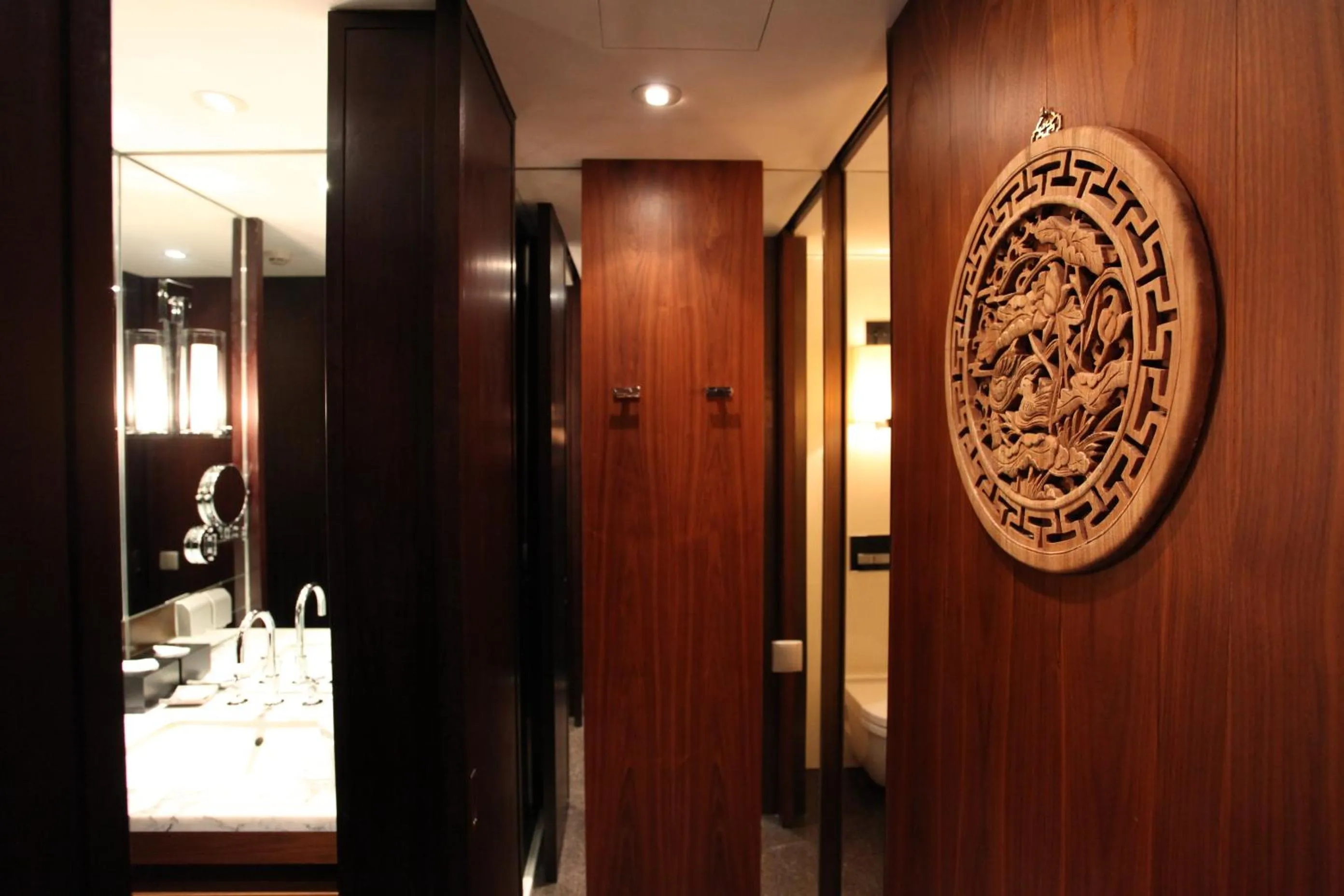 Bathroom in Hotel MoMc