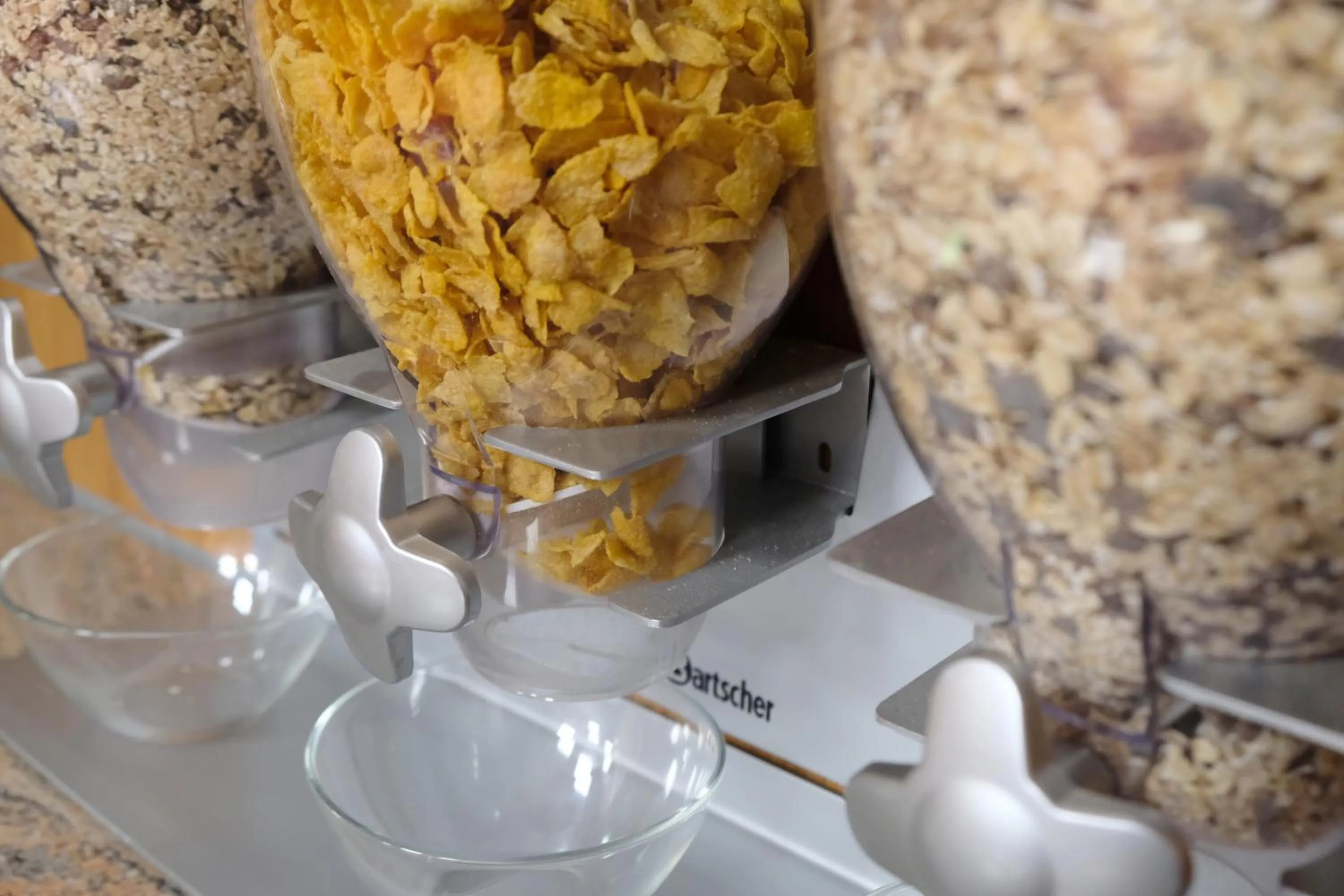 Breakfast in Hotel Find