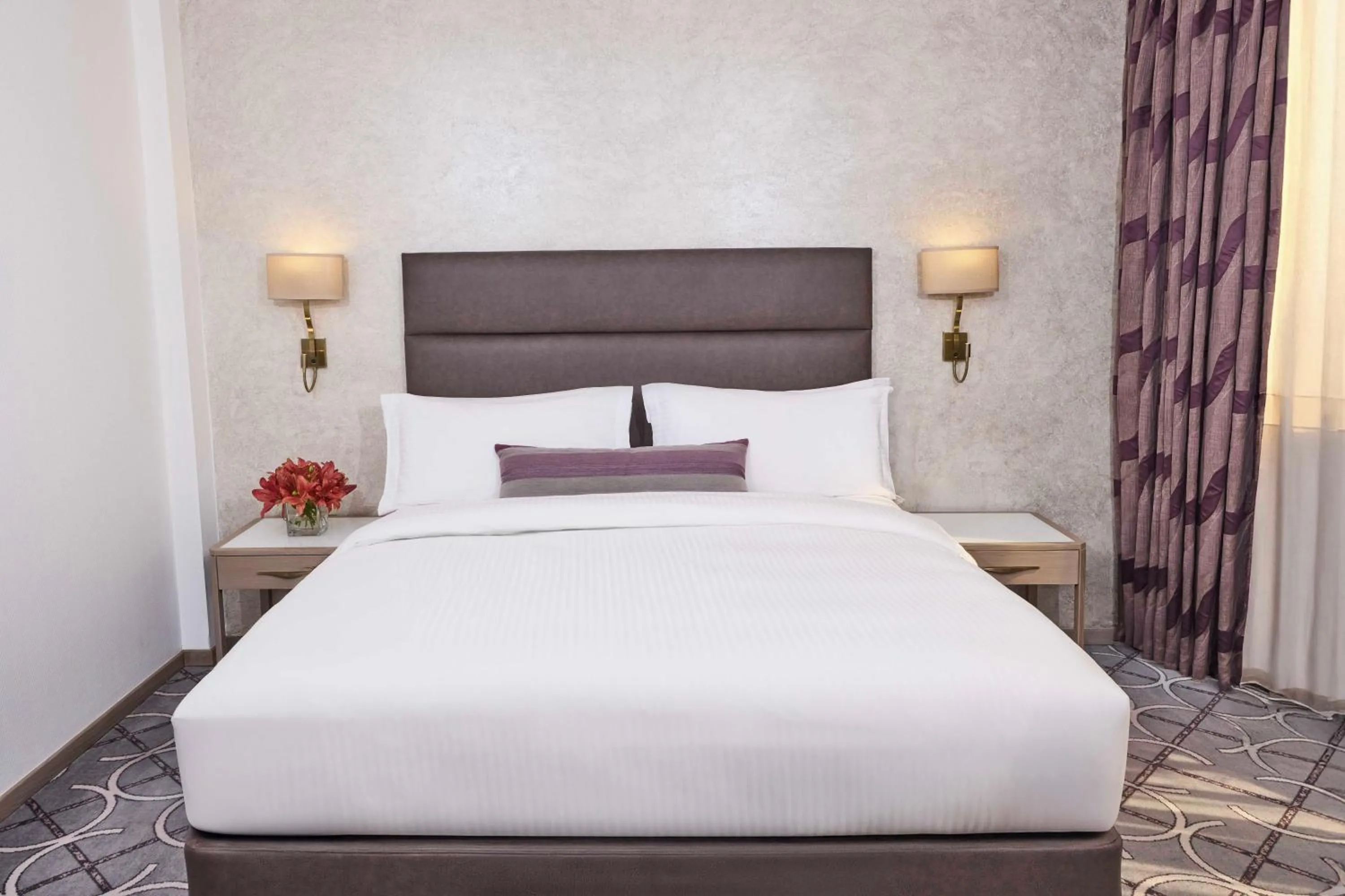 Bed in Gefinor Rotana – Beirut