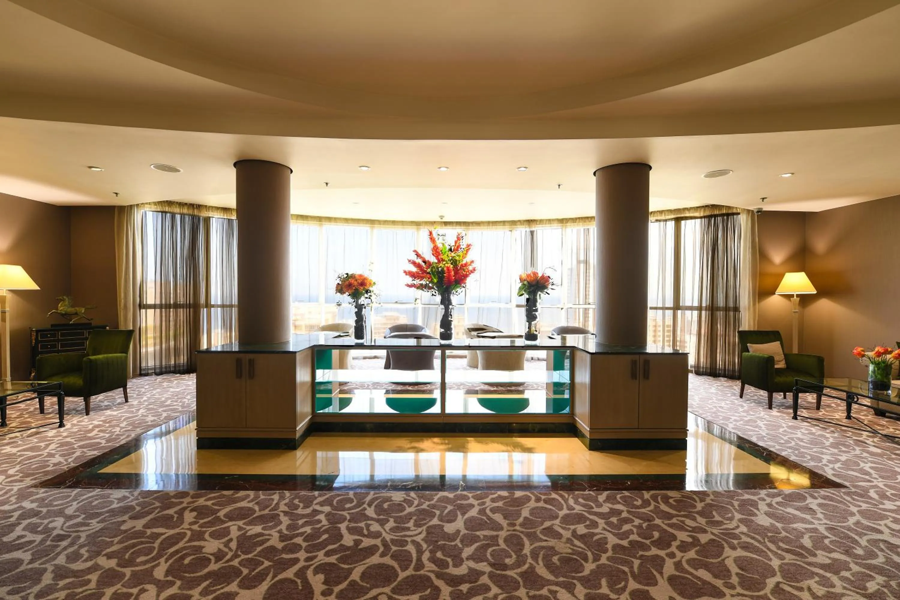 Lounge or bar in Gefinor Rotana – Beirut