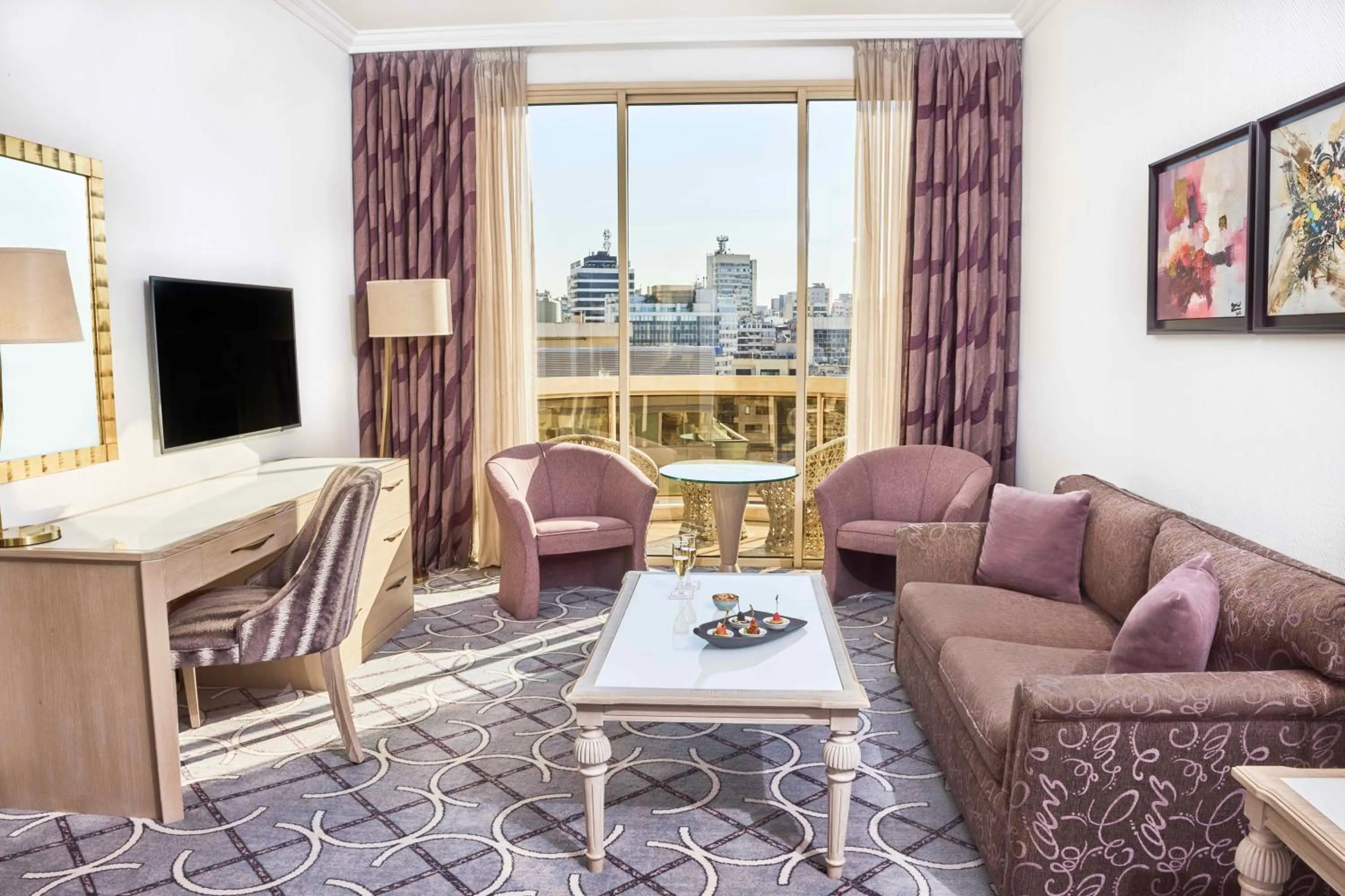 TV and multimedia in Gefinor Rotana – Beirut