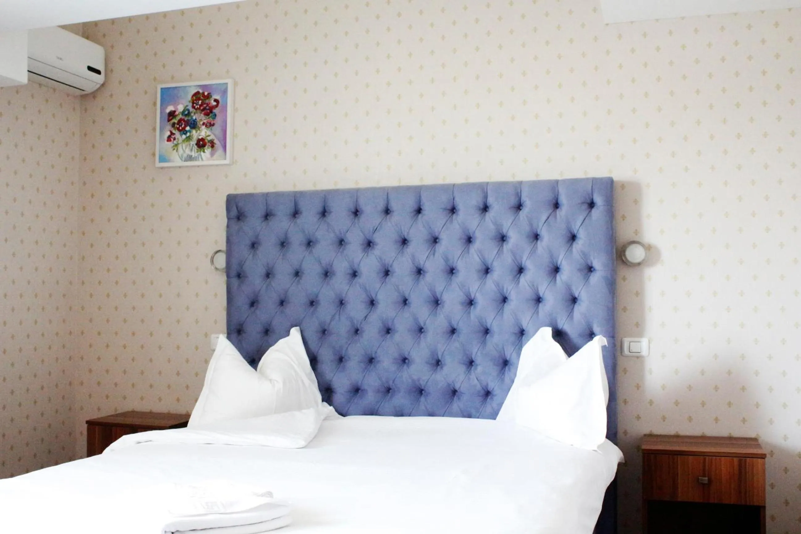 Bedroom, Bed in Hotel Papion