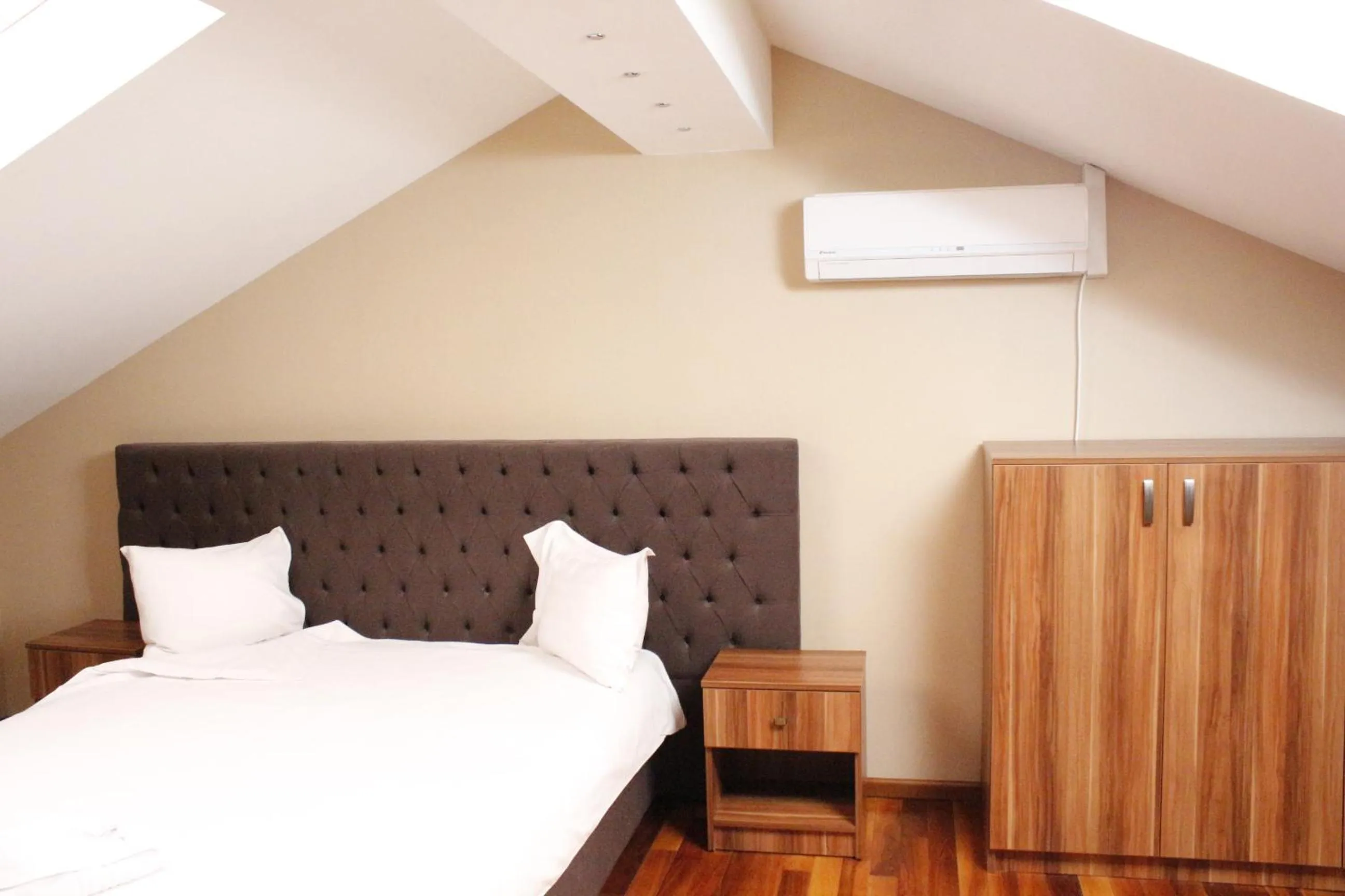 Bedroom, Bed in Hotel Papion