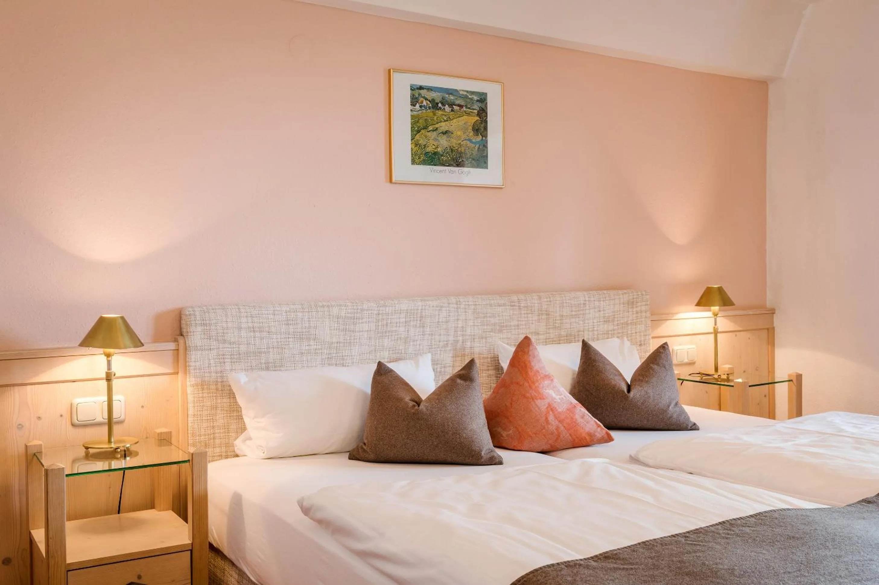 Decorative detail, Bed in Der Westerhof Hotel