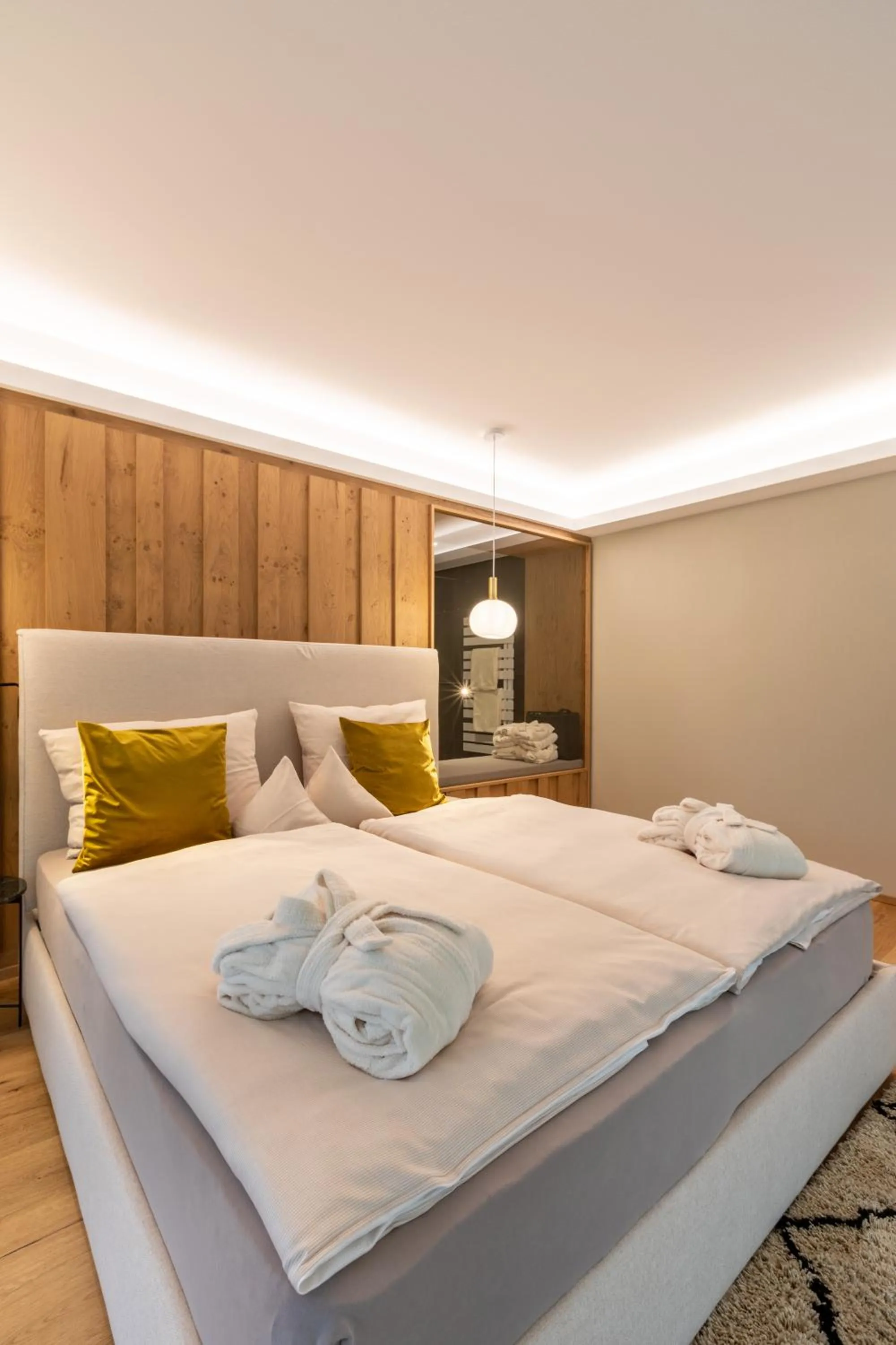 Photo of the whole room, Bed in Sackmann Genuss und Spa Resort