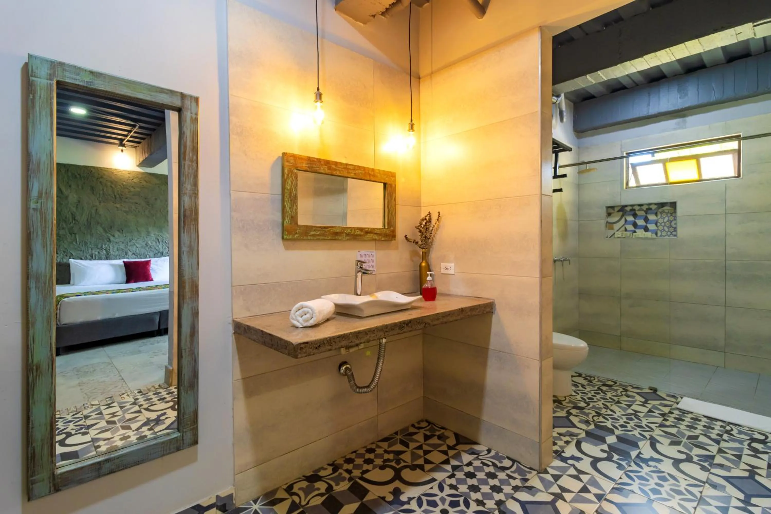 Bathroom, Bed in NQ Hotel Orinoquia