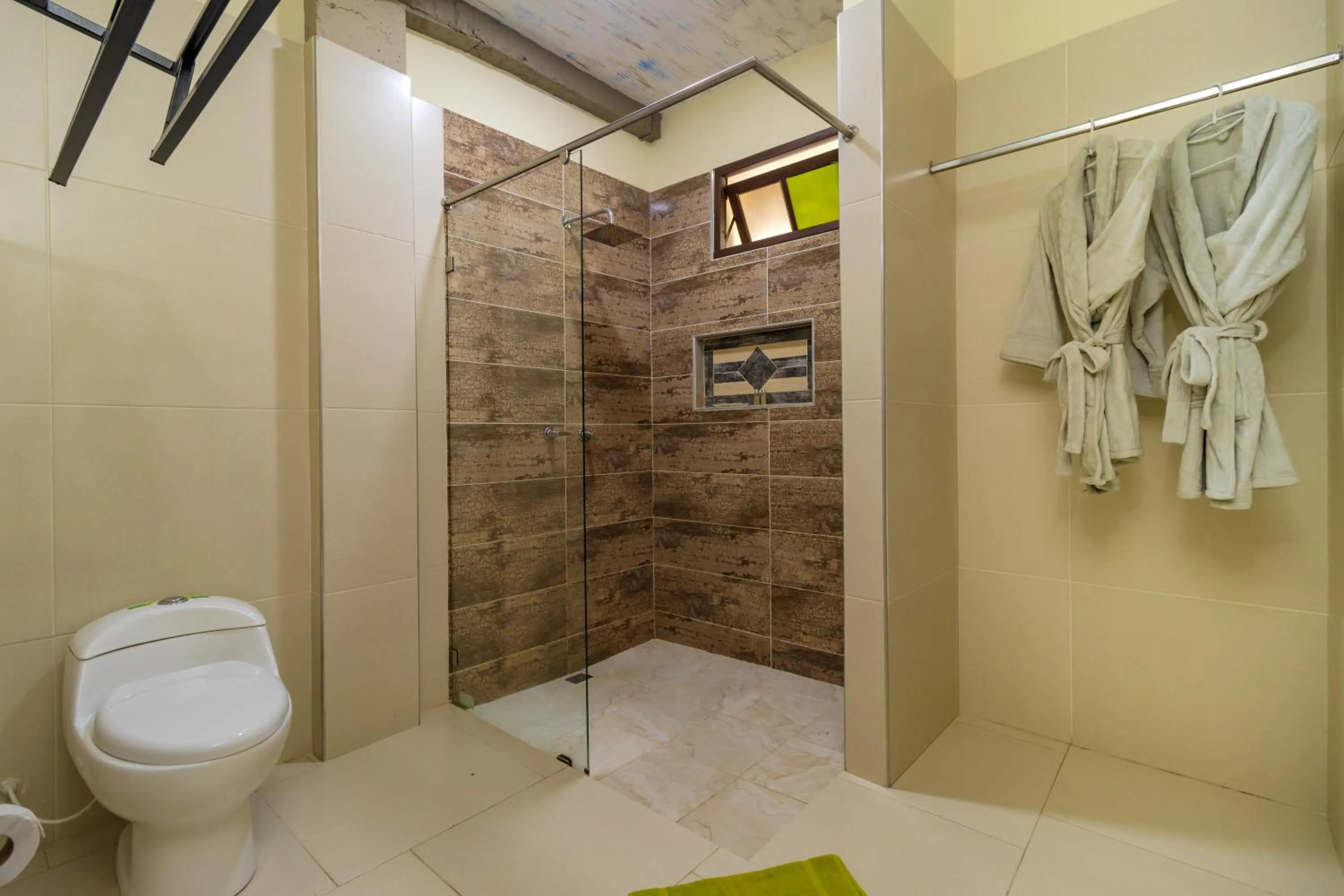 Bathroom in NQ Hotel Orinoquia