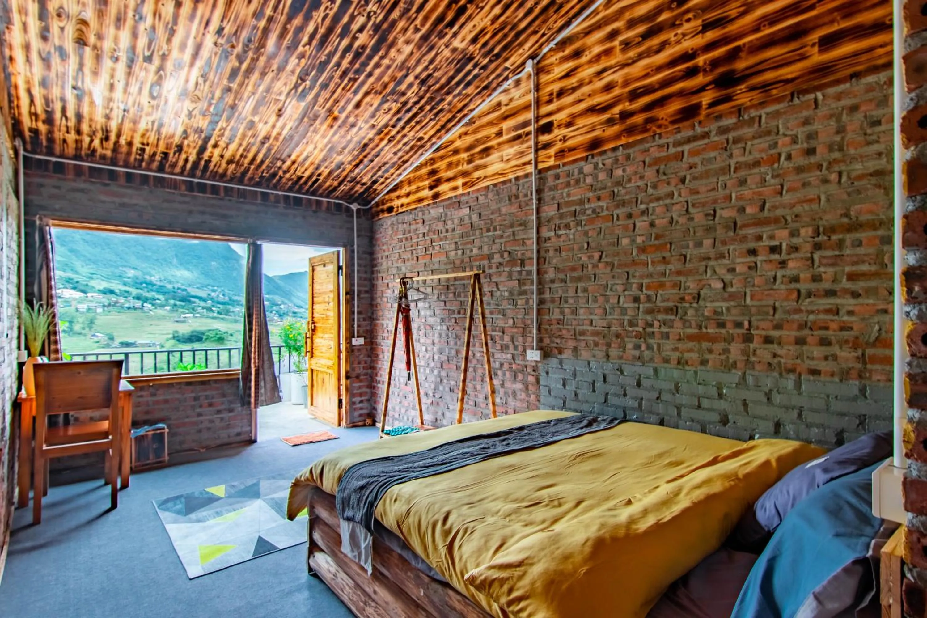 Bed in Sapa Plum Eco House
