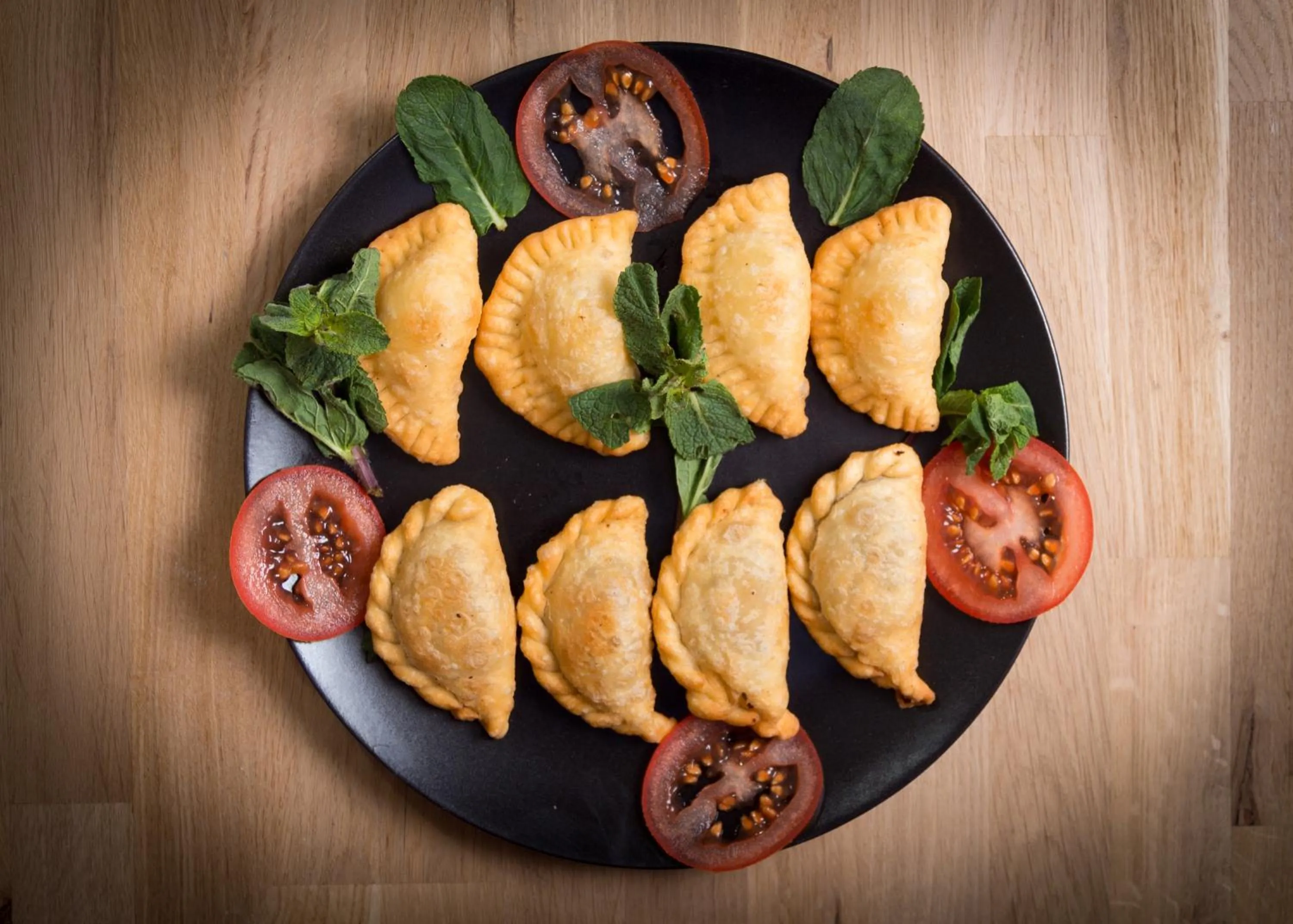 Restaurant/places to eat in VILLULA