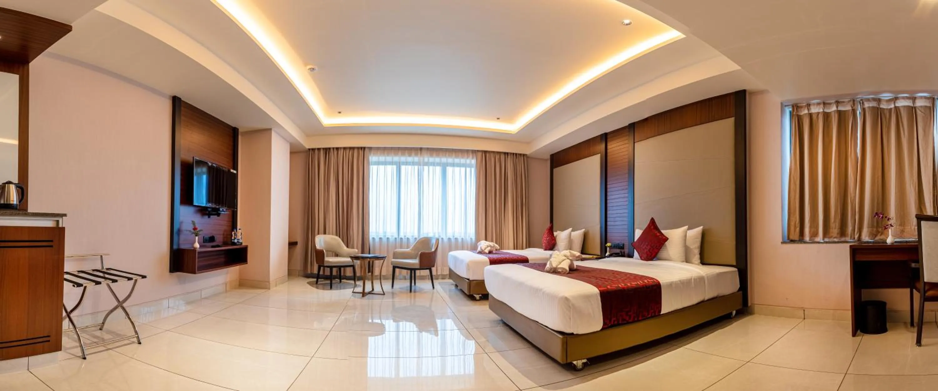 TV and multimedia, Bed in Hotel M Pro Palace Mysore - 12 Minutes to Mysore Palace