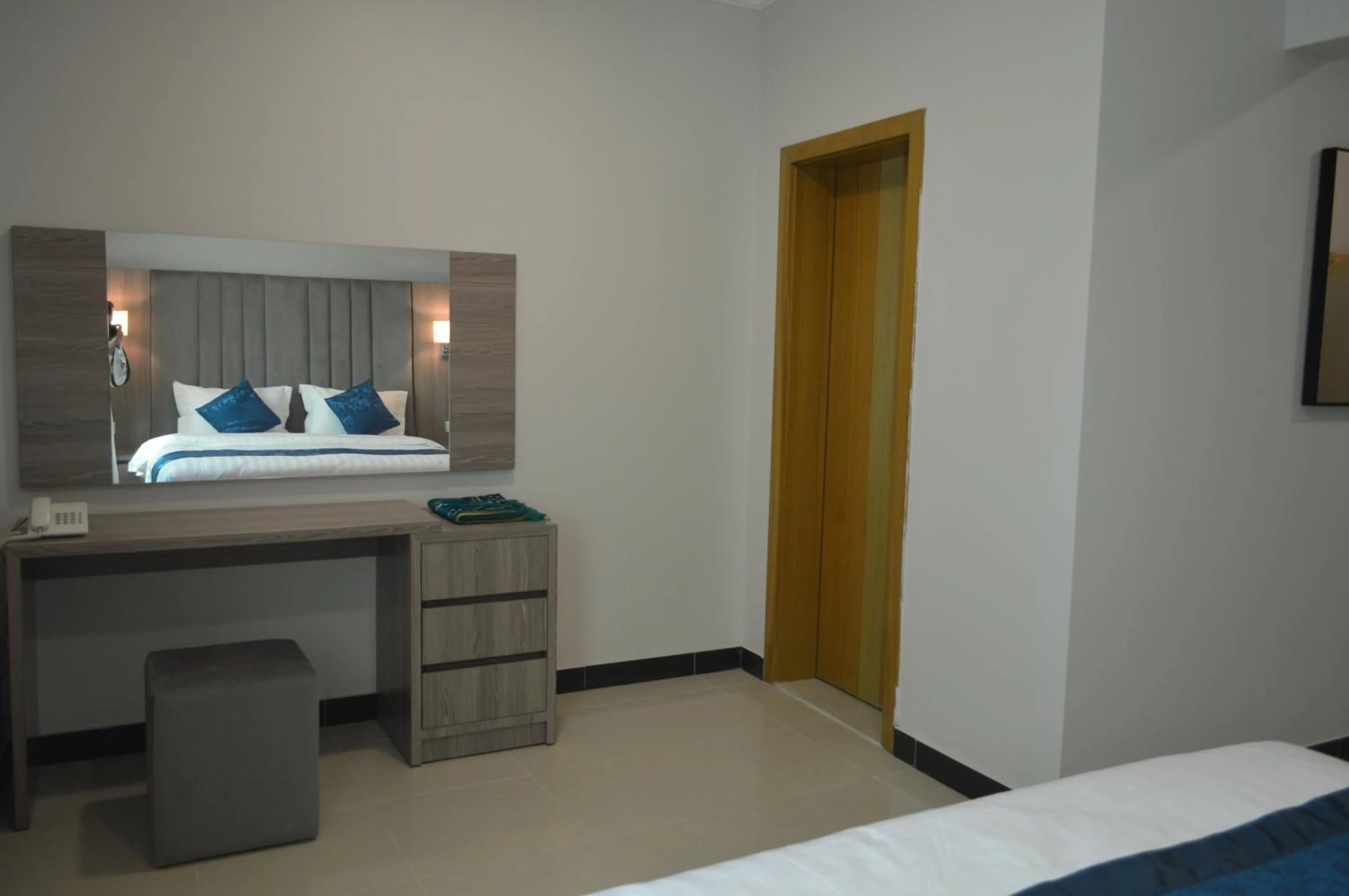 Bed in Terrace View 3