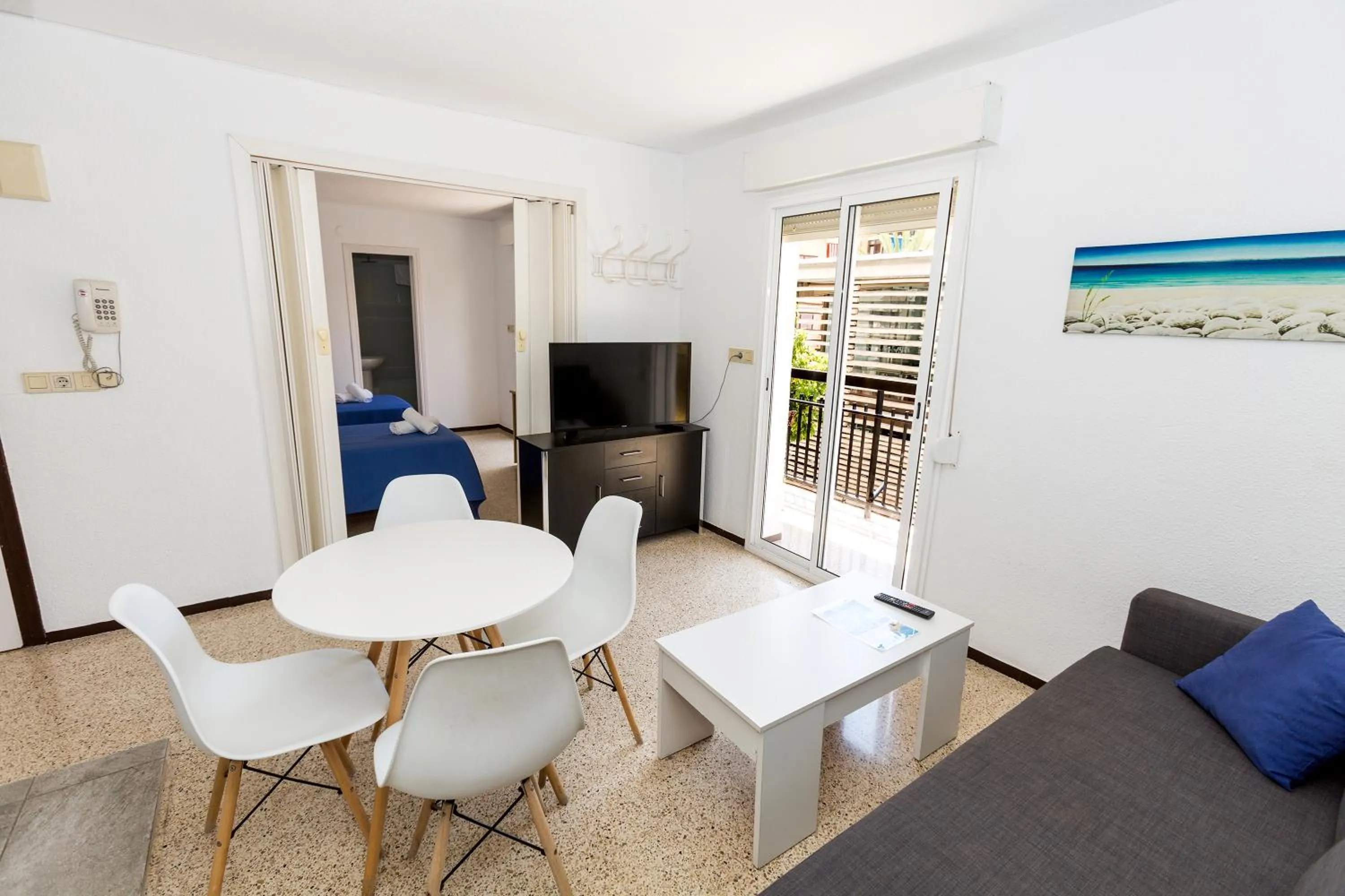 Living room in Hostal El Mercat