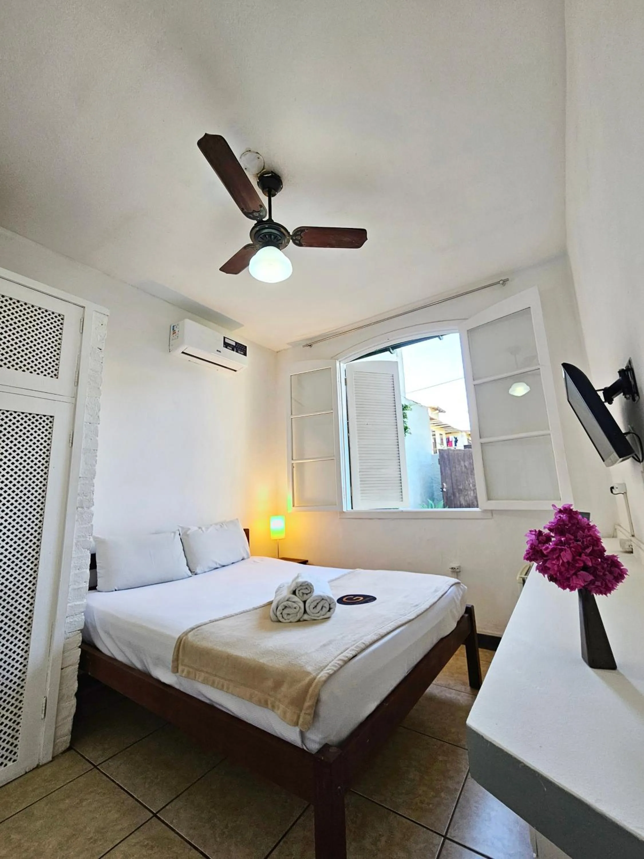 Bedroom, Bed in Pousada Casa Centro Búzios