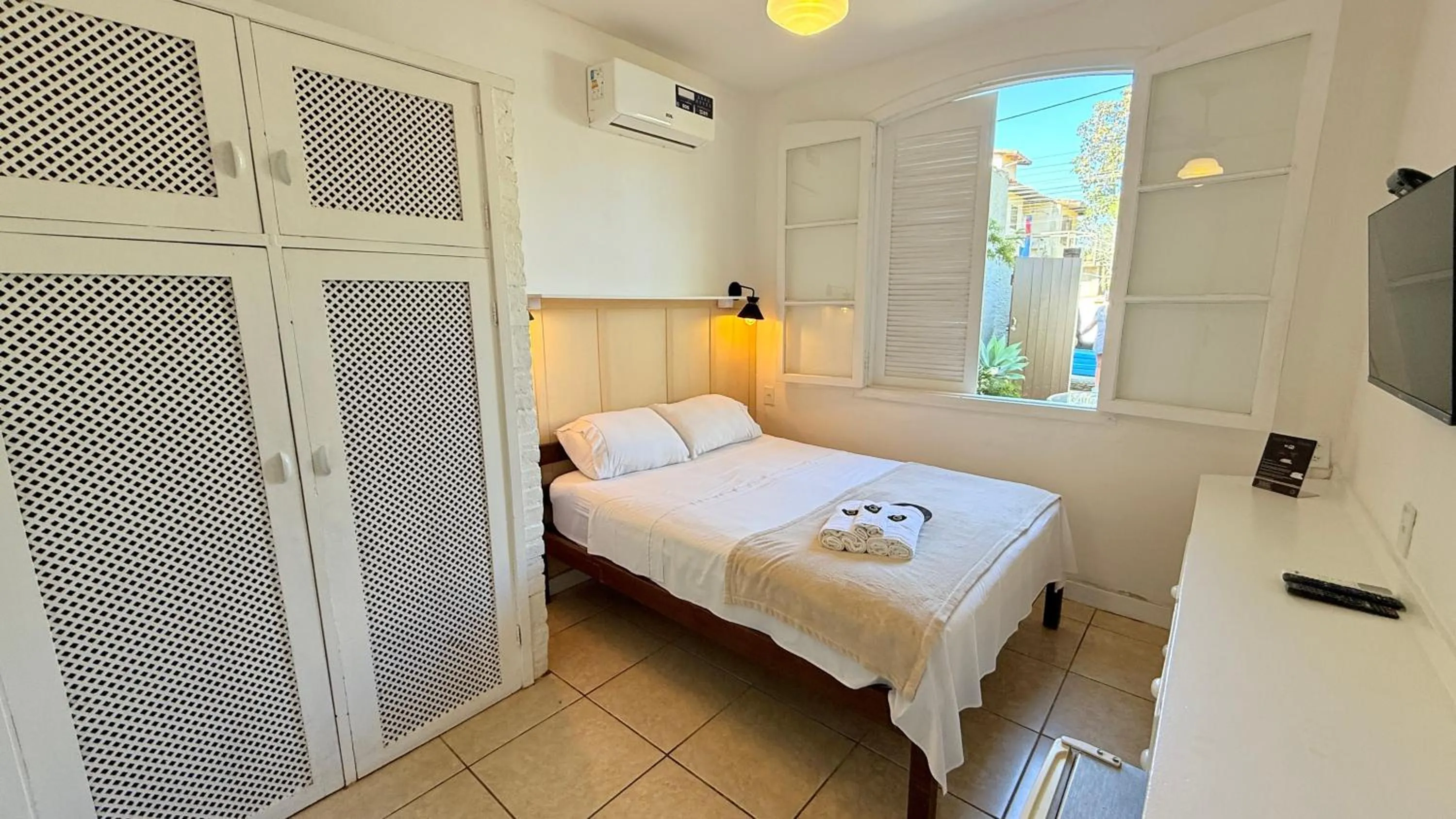 Bedroom, Bed in Pousada Casa Centro Búzios