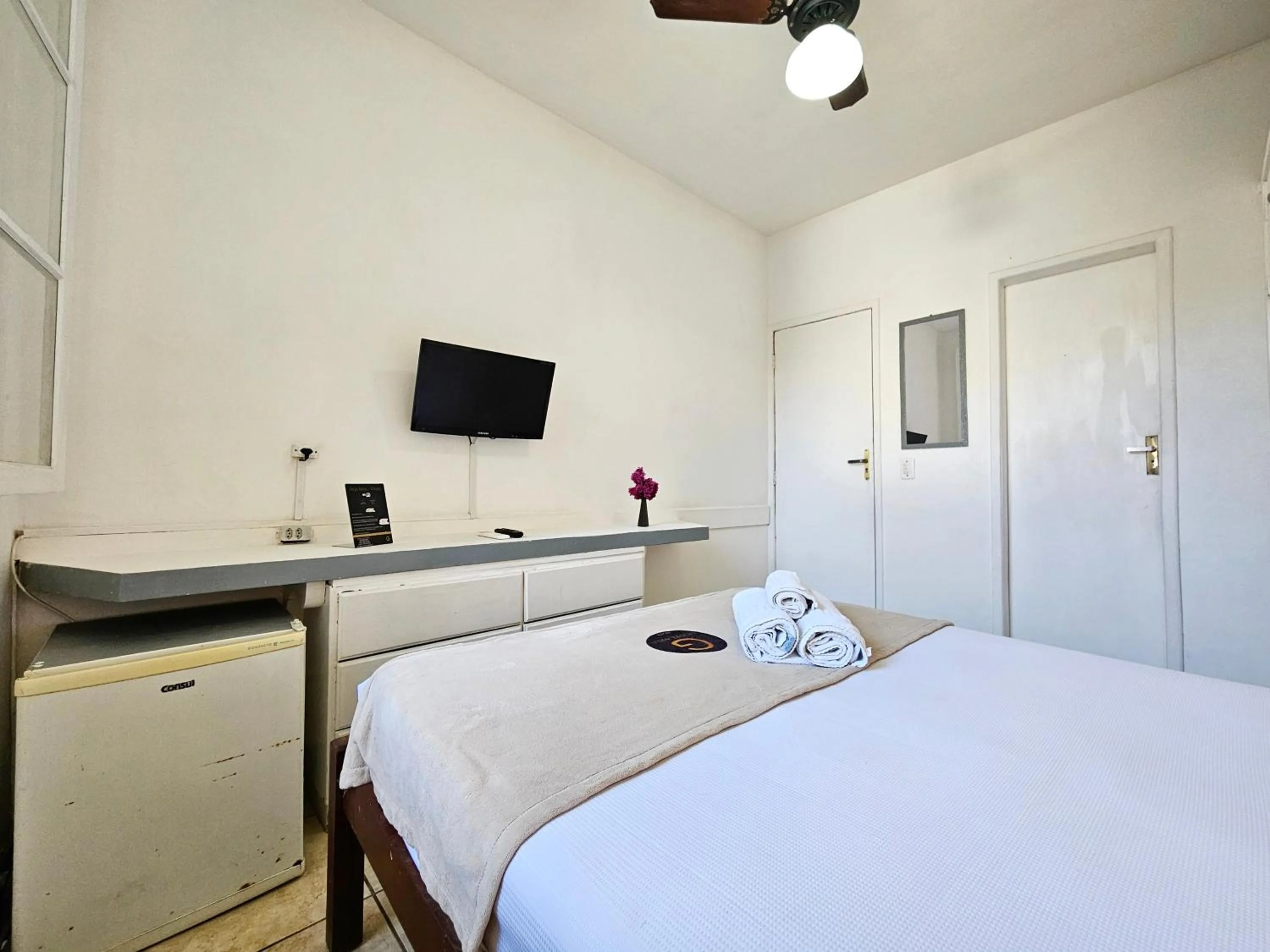 Bedroom, Bed in Pousada Casa Centro Búzios