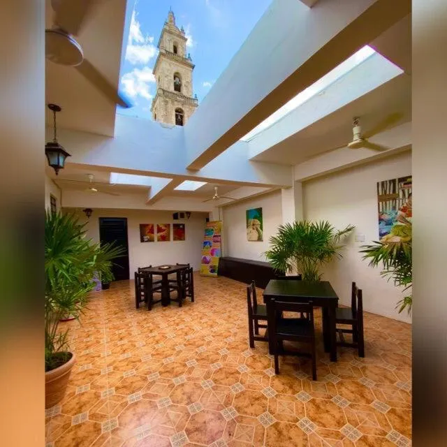 Lobby or reception in Hotel La Catedral Mérida