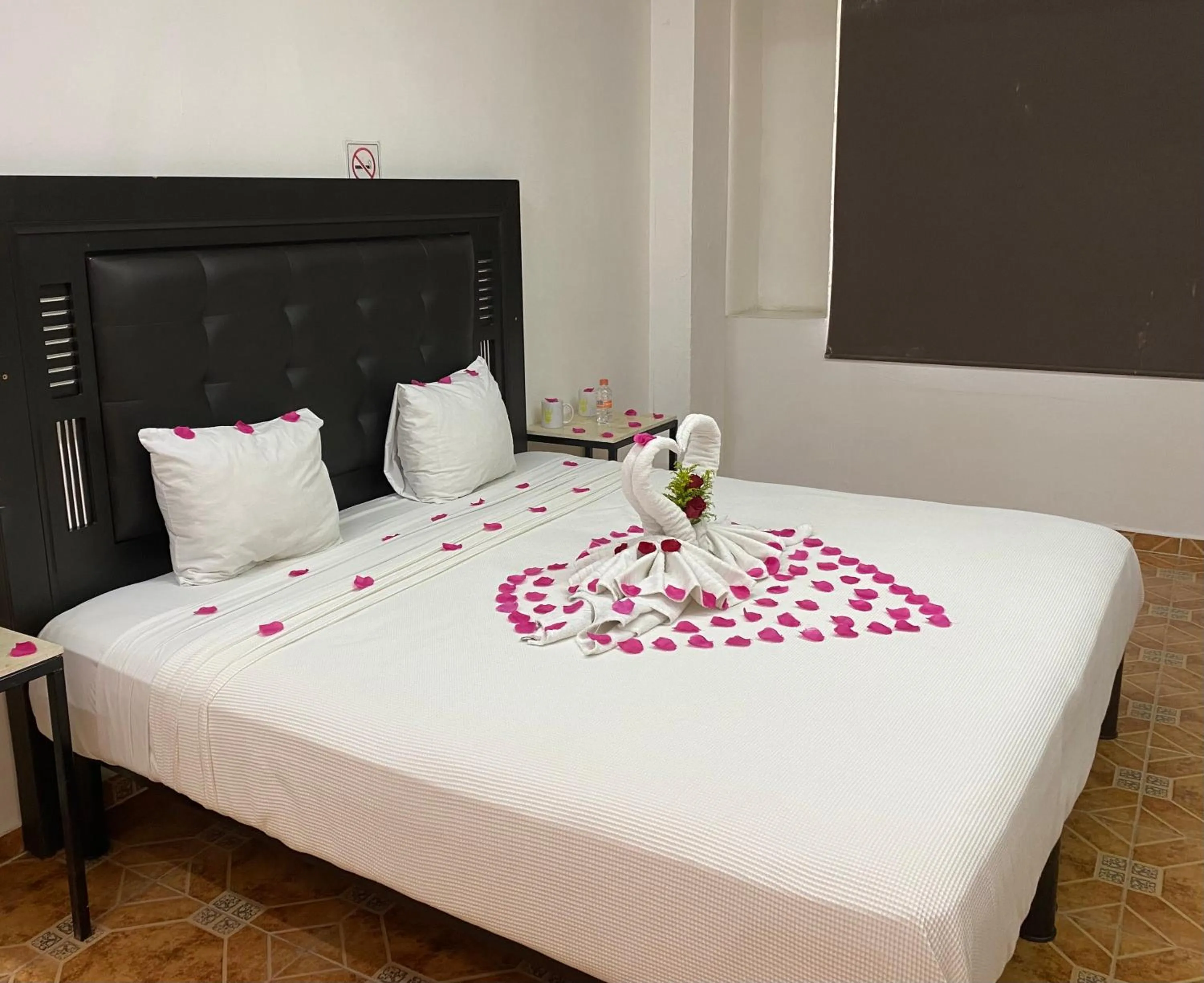 Bed in Hotel La Catedral Mérida