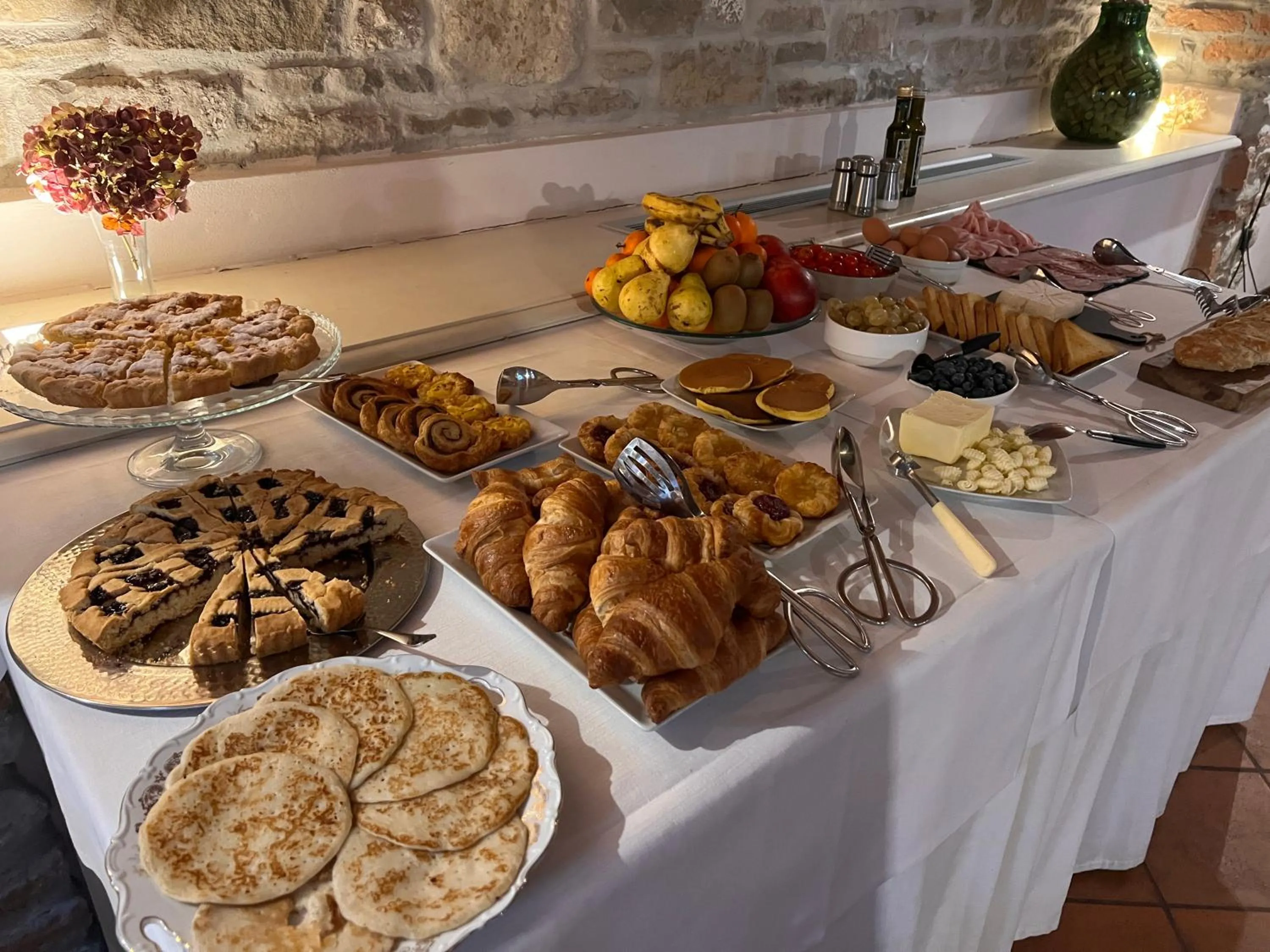 Breakfast in Il Castello di Bubbio