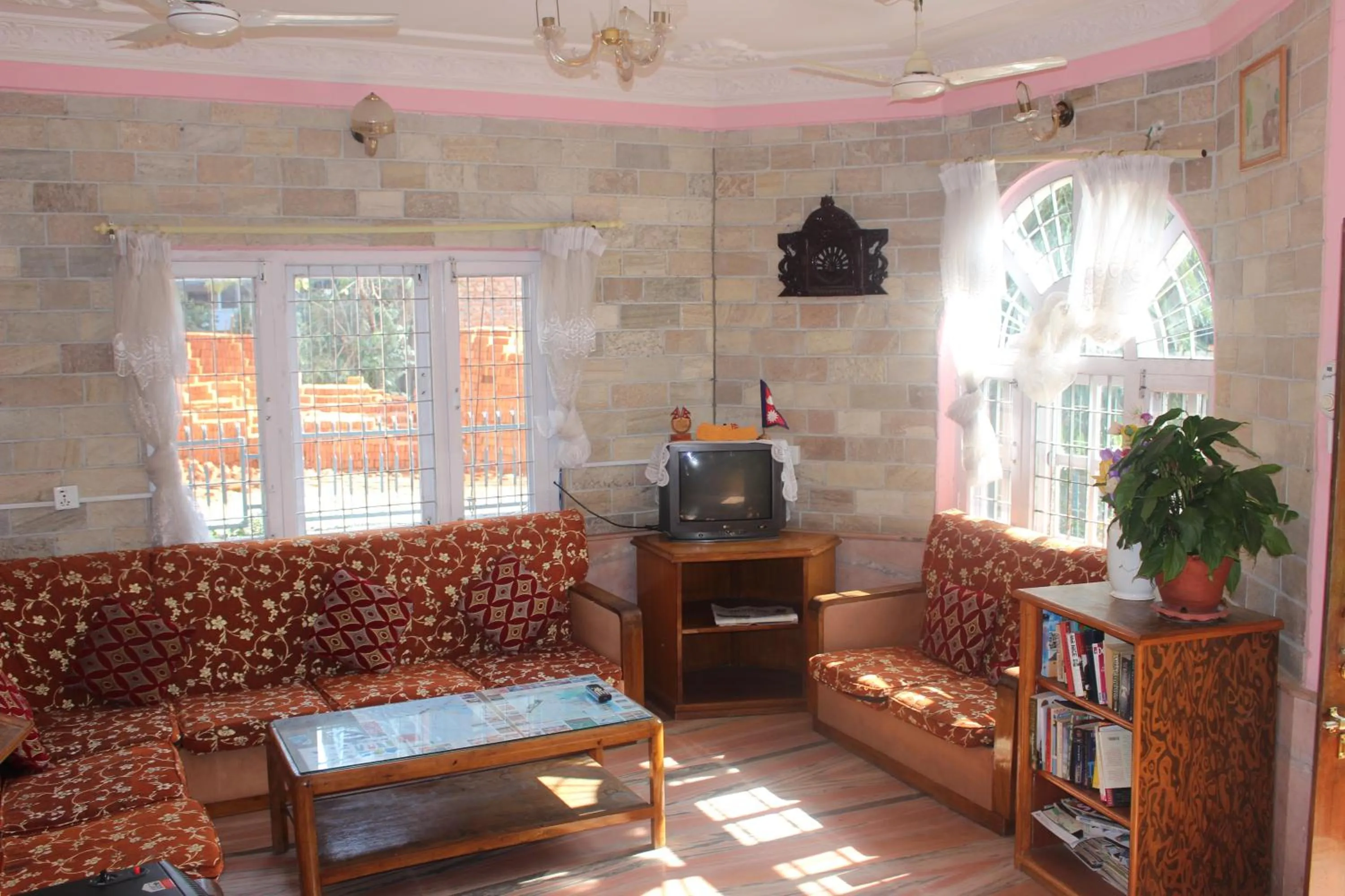 Lobby or reception in Hotel Fishtail Villa